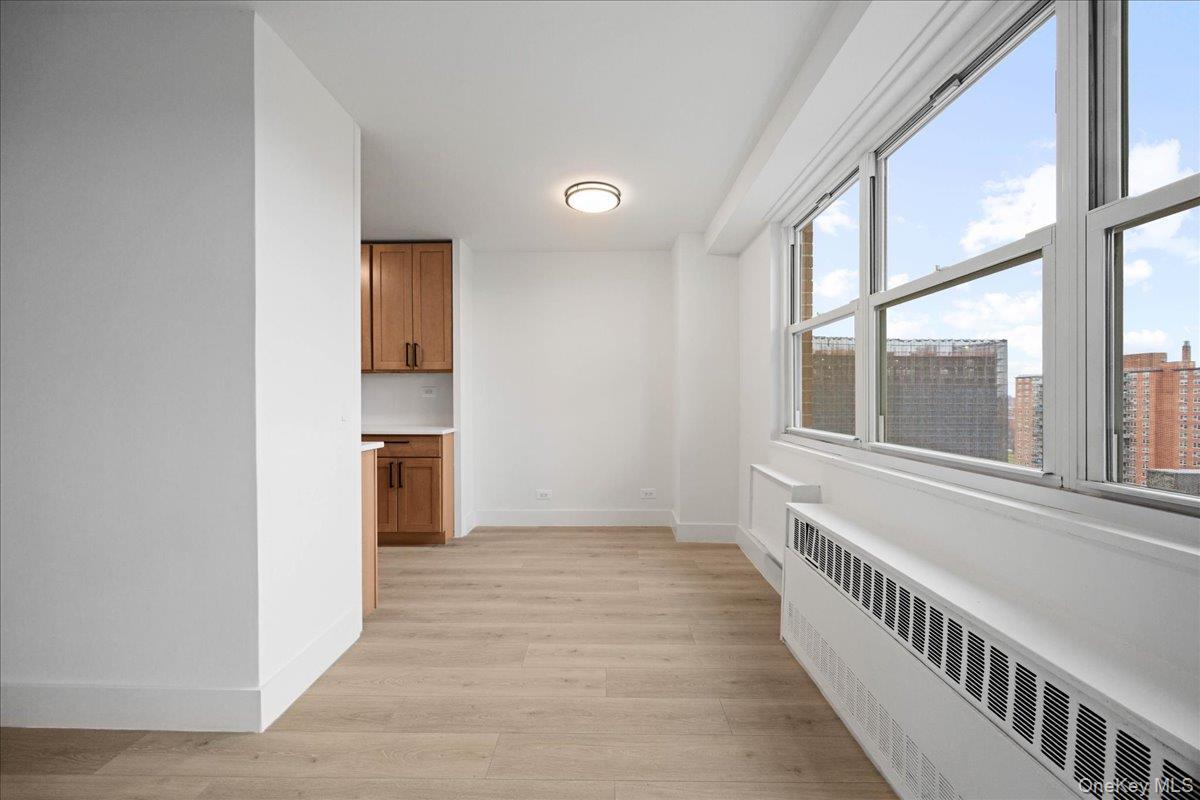 #14 photo, 820 Boynton Avenue, Bronx , NY 10473