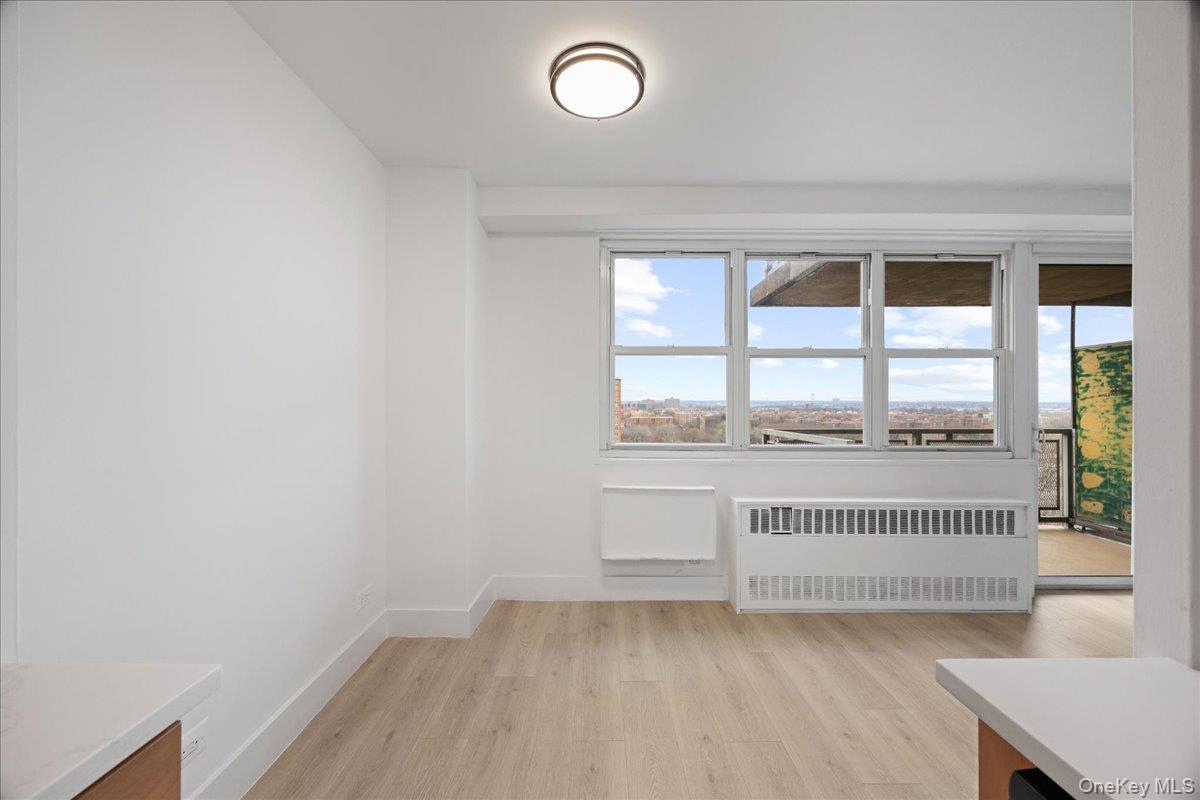 #15 photo, 820 Boynton Avenue, Bronx , NY 10473