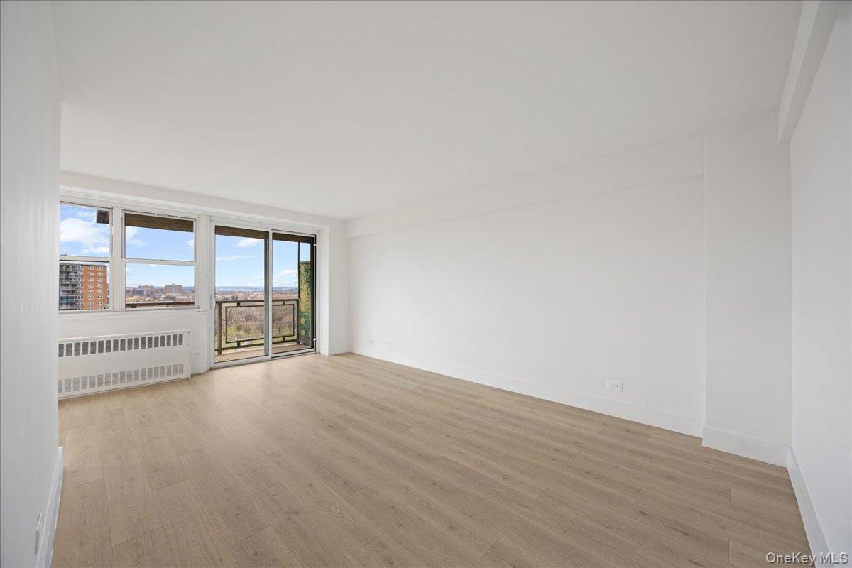 #9 photo, 820 Boynton Avenue, Bronx , NY 10473