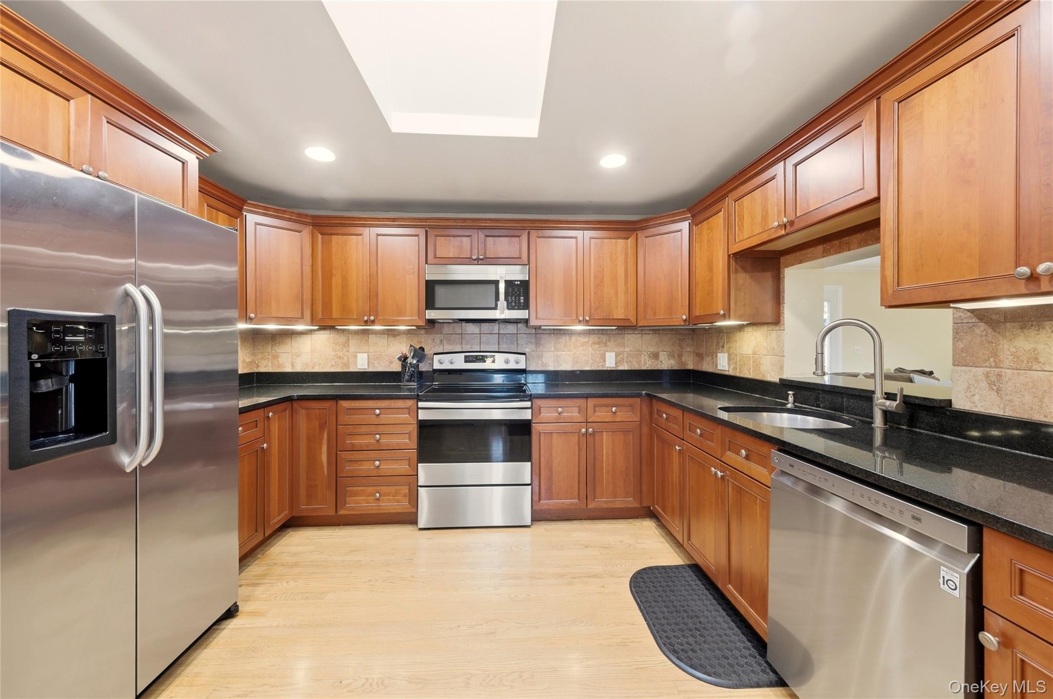 #5 photo, 3011 Hickory Street, Yorktown Heights , NY 10598