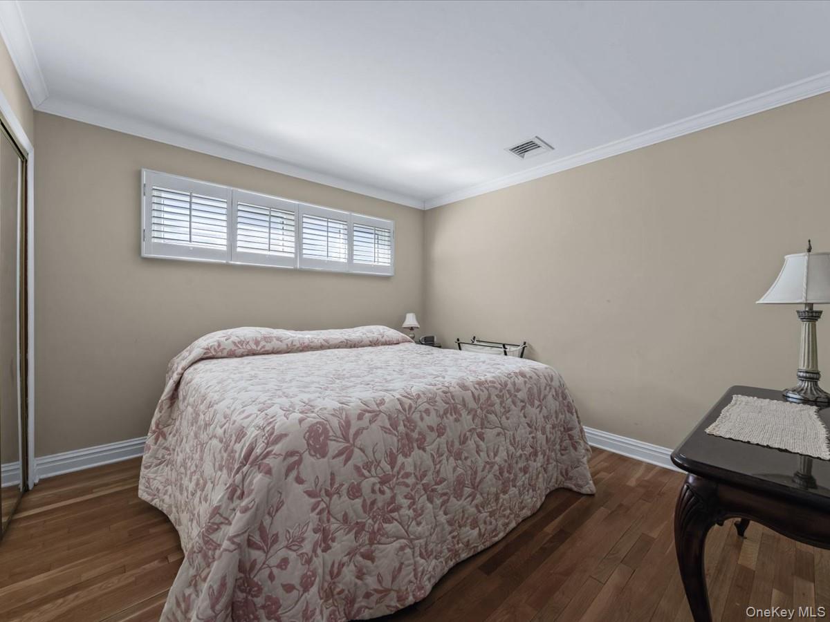 #15 photo, 37 Berkshire Road, Yonkers , NY 10710