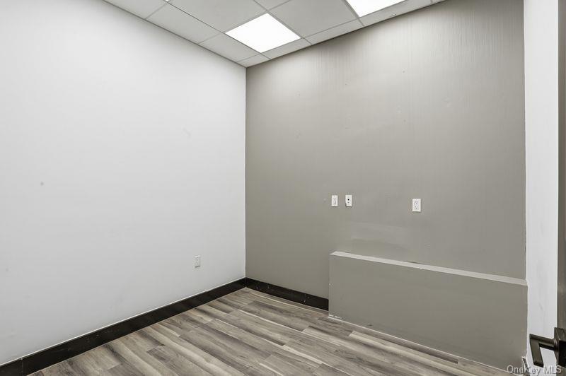 #15 photo, 380 Grove Street, 布鲁克林 Brooklyn , NY 11237