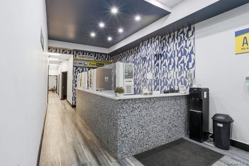 #6 photo, 380 Grove Street, 布鲁克林 Brooklyn , NY 11237