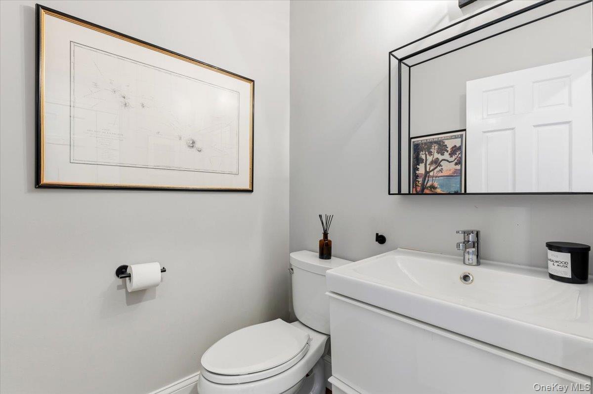 #14 photo, 8 Douglas Circle, Rye , NY 10580