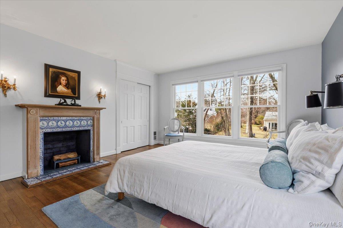 #17 photo, 8 Douglas Circle, Rye , NY 10580