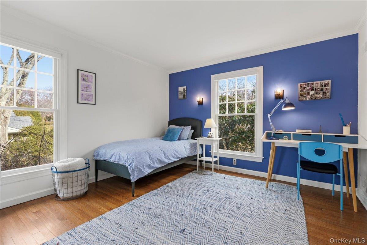 #20 photo, 8 Douglas Circle, Rye , NY 10580