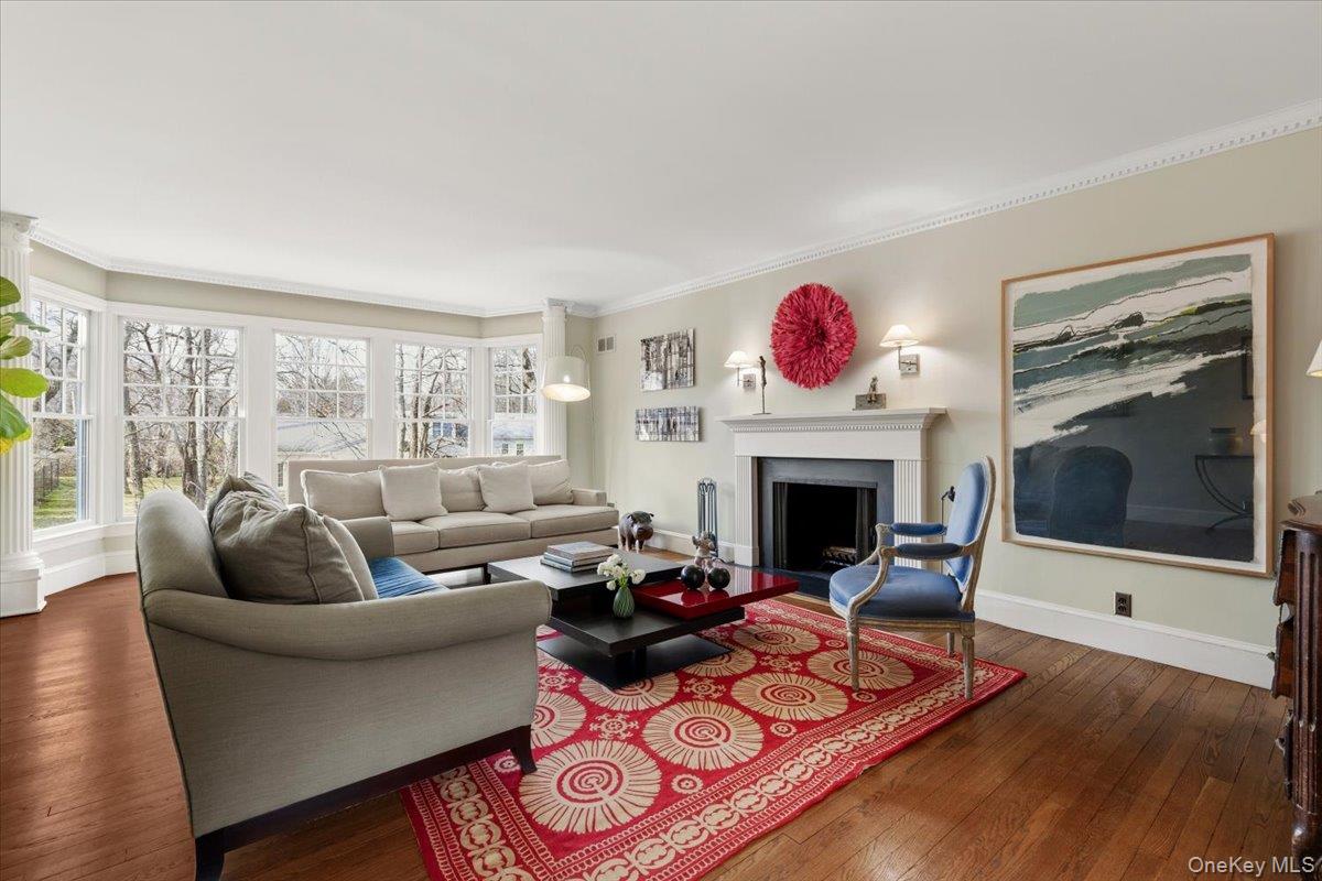 #5 photo, 8 Douglas Circle, Rye , NY 10580