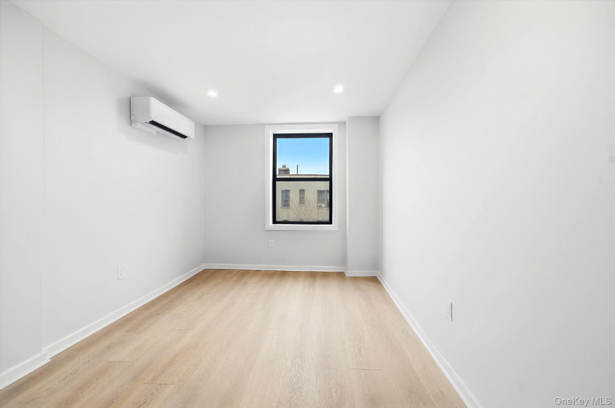 #15 photo, 2257 Hampden Place, Bronx , NY 10468