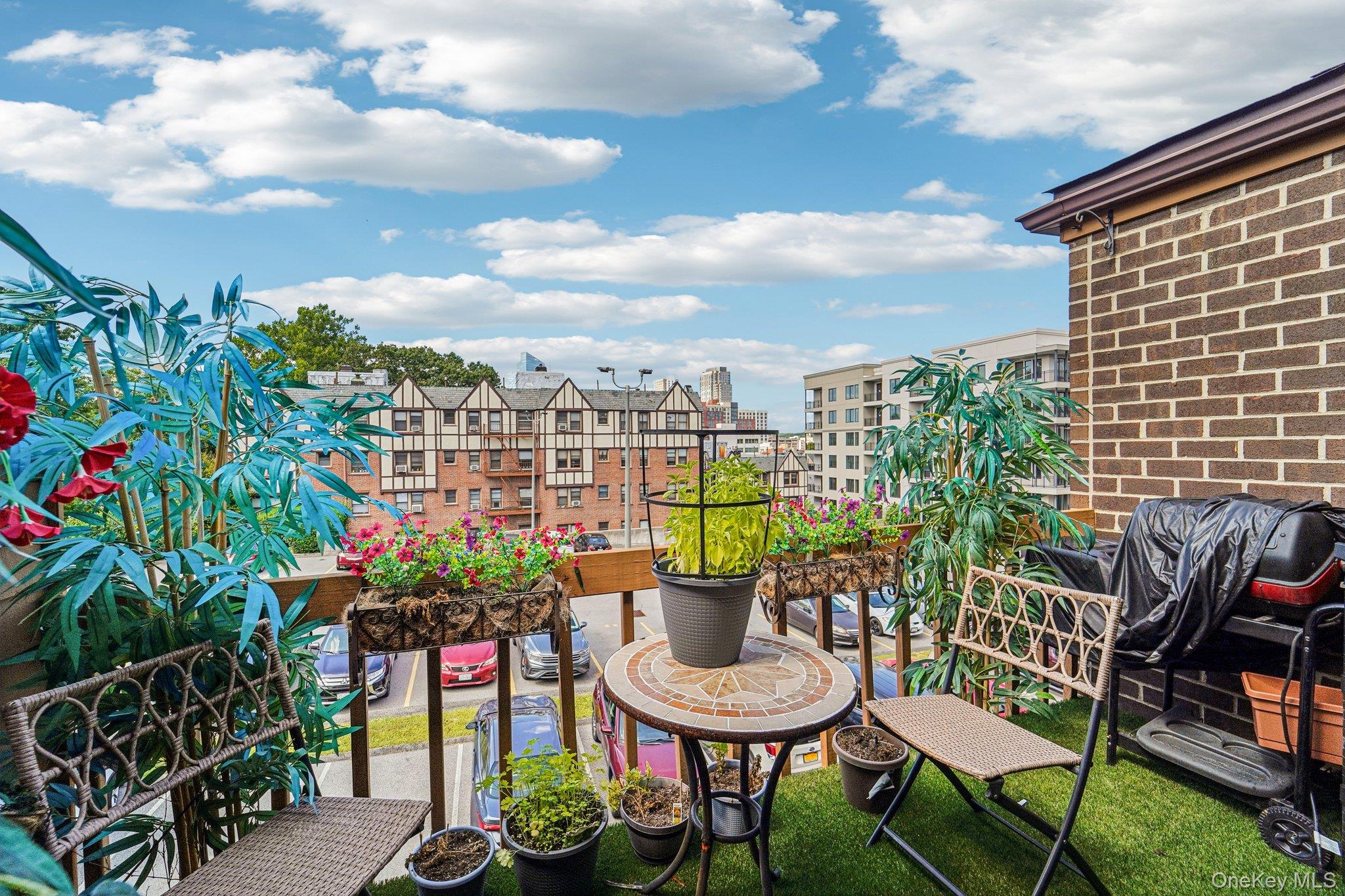 #5 photo, 15 Greenridge Avenue, White Plains , NY 10605