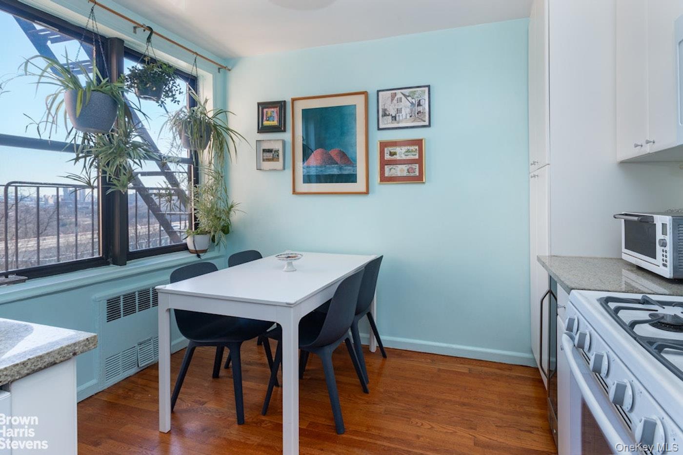 #10 photo, 2550 Independence Avenue, 布朗士 Bronx , NY 10463