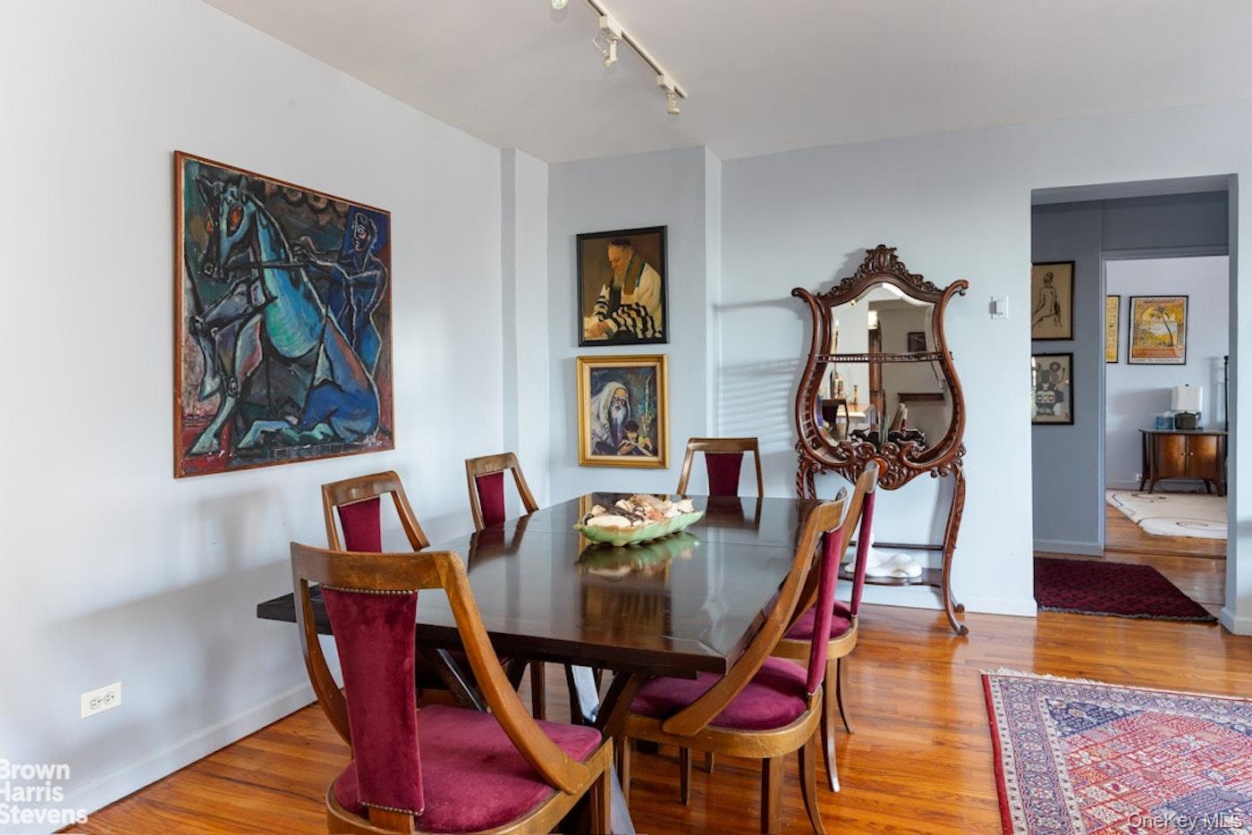 #8 photo, 2550 Independence Avenue, 布朗士 Bronx , NY 10463