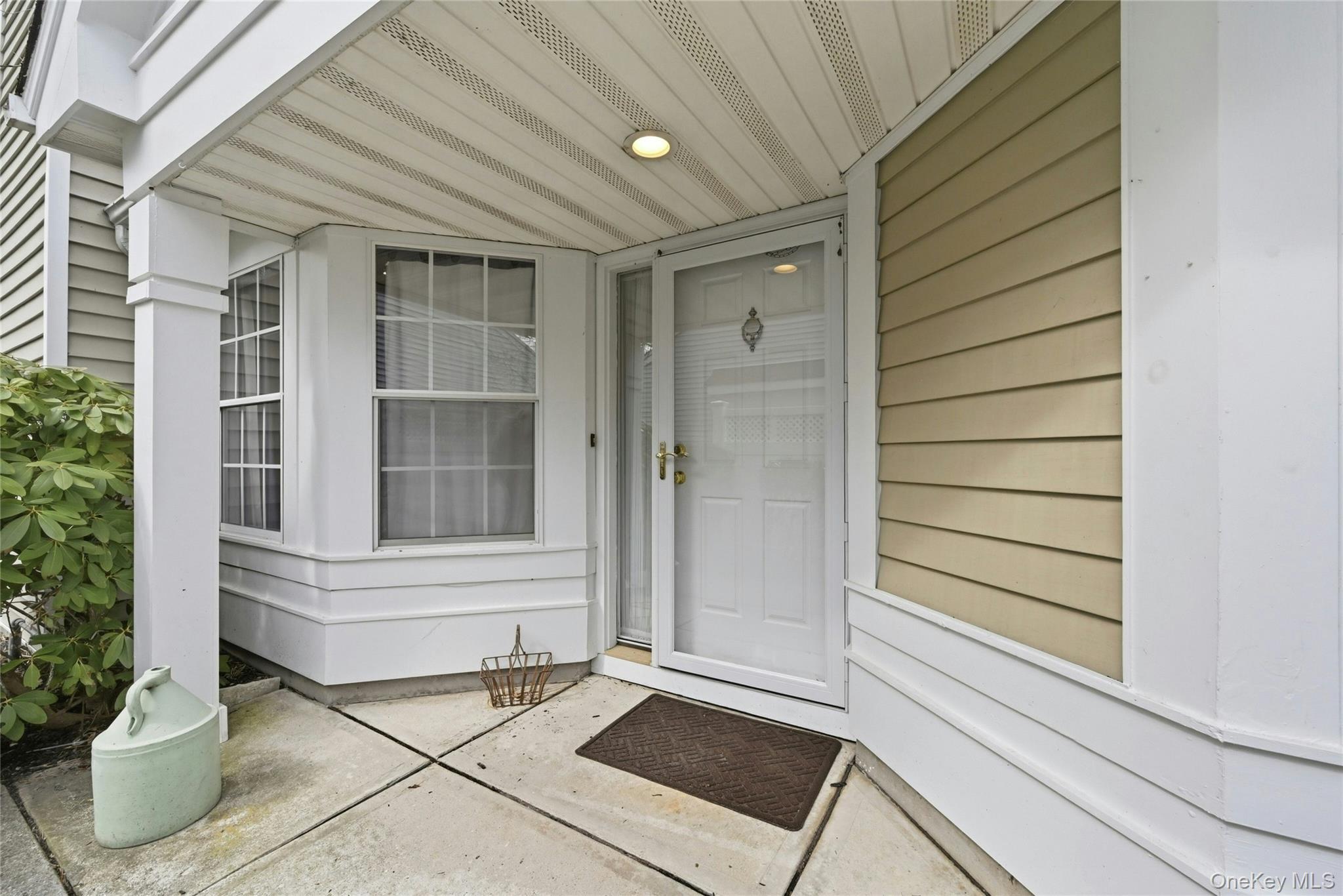 #4 photo, 233 Glen Drive, সাফোক কাউন্টি Ridge , NY 11961