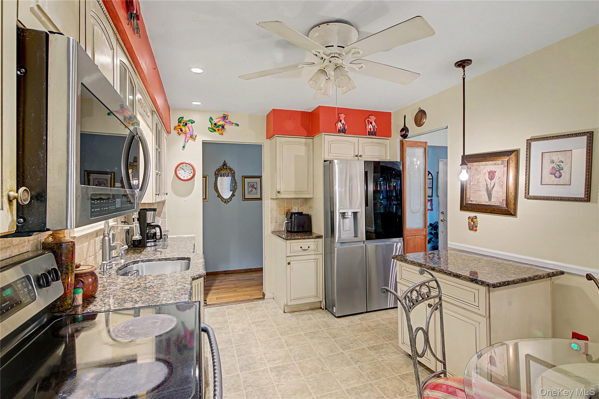 #11 photo, 89 Sportsmen Street, Central Islip , NY 11722