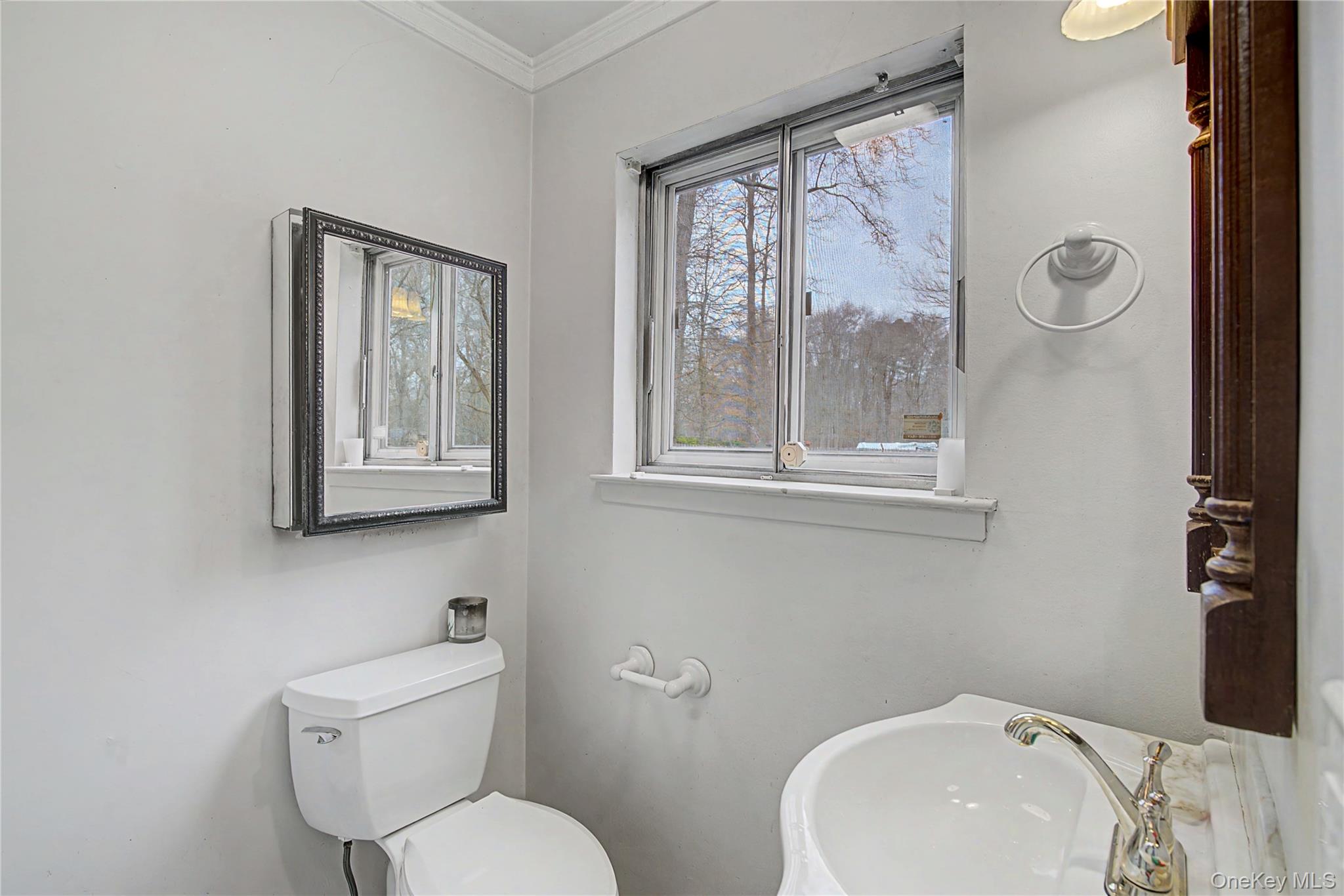 #20 photo, 89 Sportsmen Street, Central Islip , NY 11722