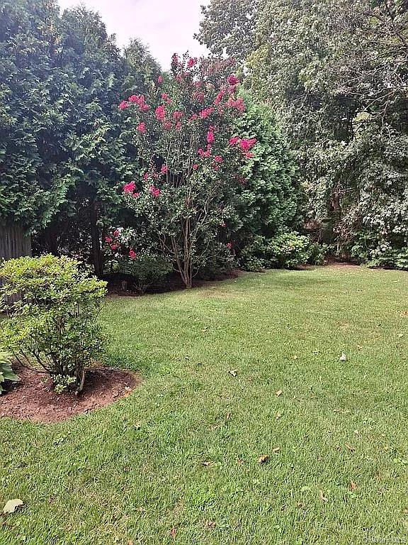 #4 photo, 64 Alpine Road, 纽约州 Yonkers , NY 10710