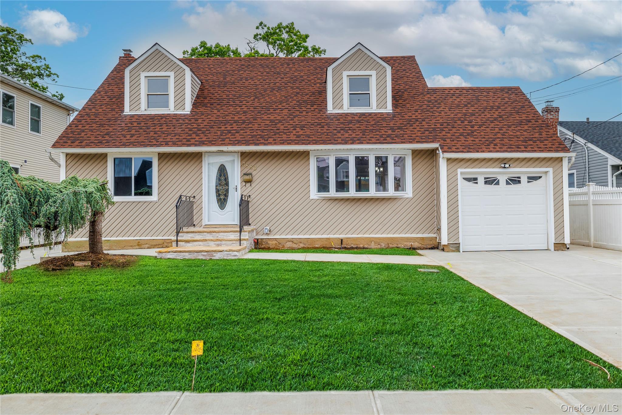 #1 photo, 3883 Franklin Avenue, 長島 Seaford , NY 11783