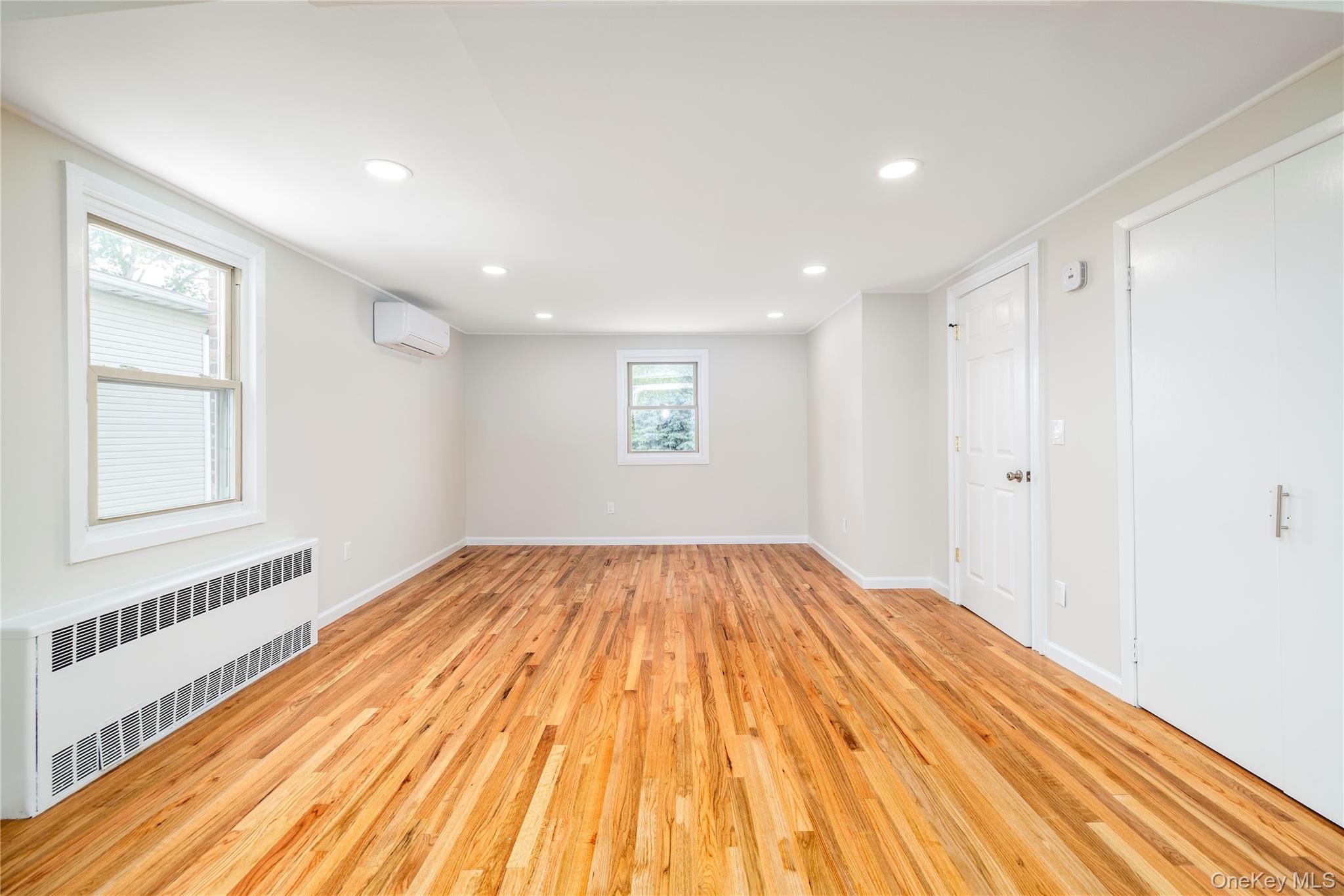 #11 photo, 3883 Franklin Avenue, 長島 Seaford , NY 11783