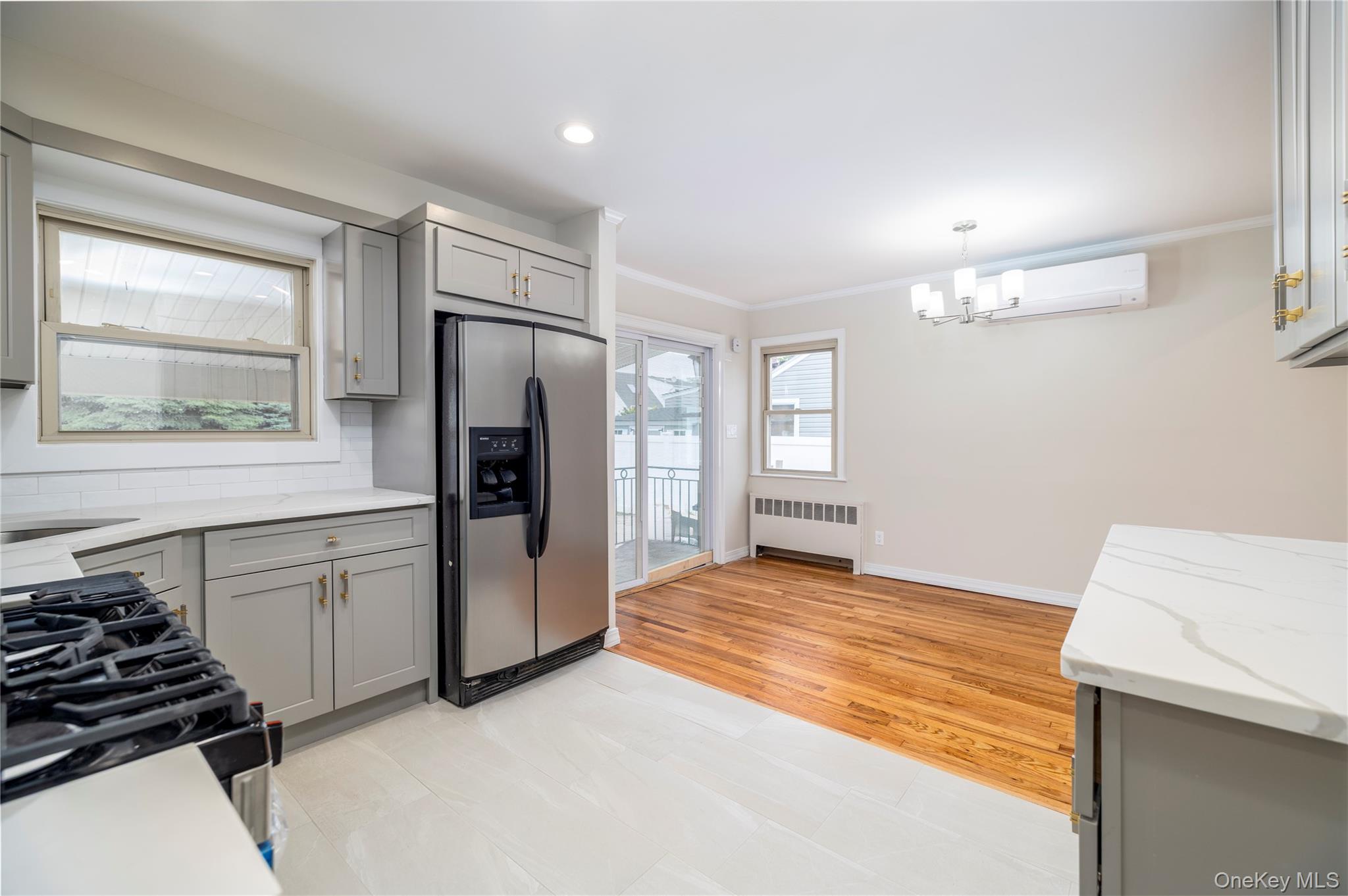 #17 photo, 3883 Franklin Avenue, 長島 Seaford , NY 11783