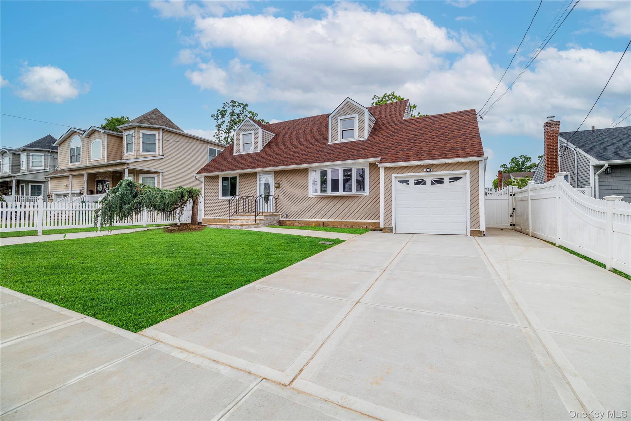 #3 photo, 3883 Franklin Avenue, 長島 Seaford , NY 11783