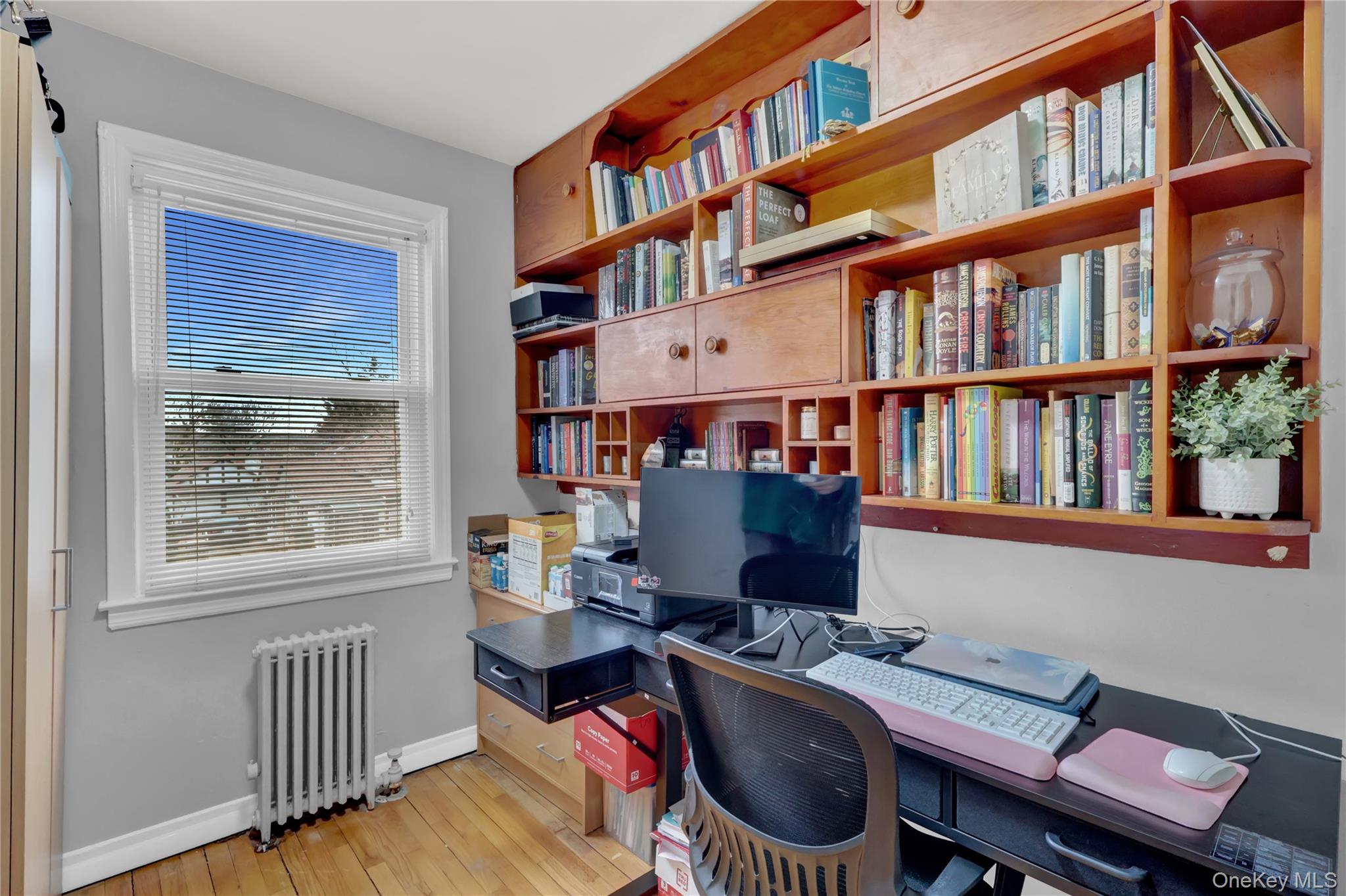 #13 photo, 8415 259th Street, 皇后區 Floral Park , NY 11001