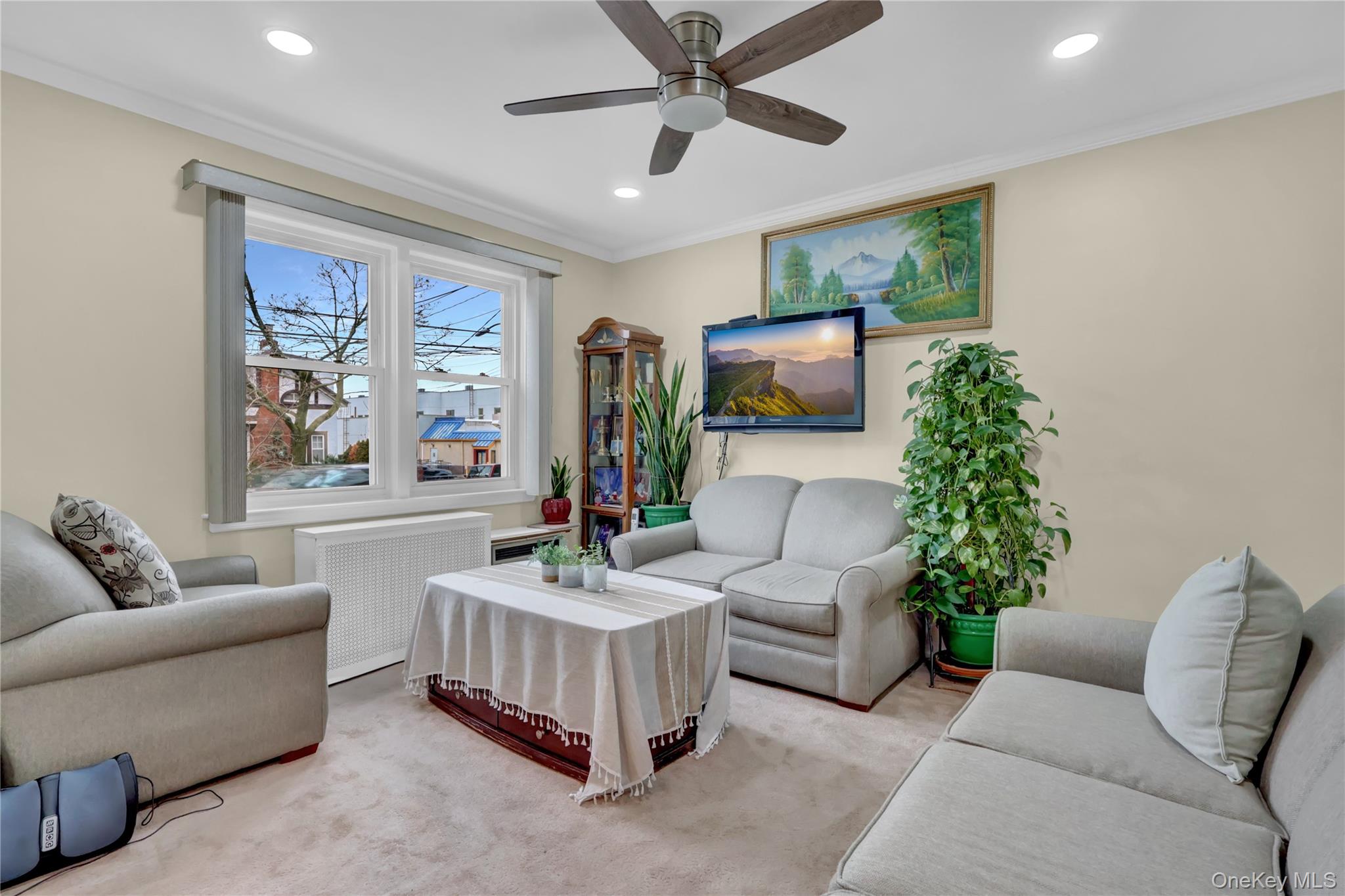 #3 photo, 8415 259th Street, 皇后區 Floral Park , NY 11001