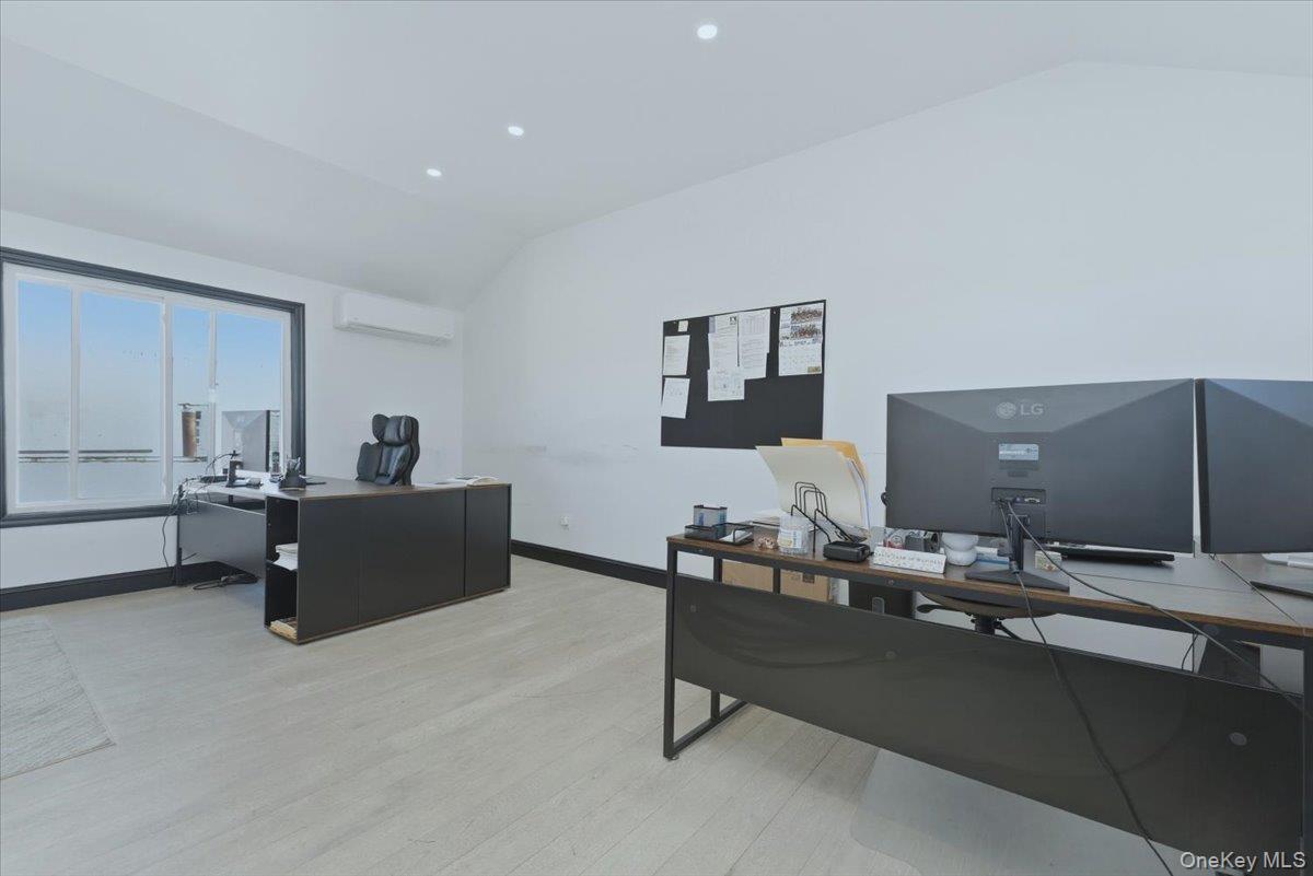 #9 photo, 1895 Park Street, Atlantic Beach , NY 11509