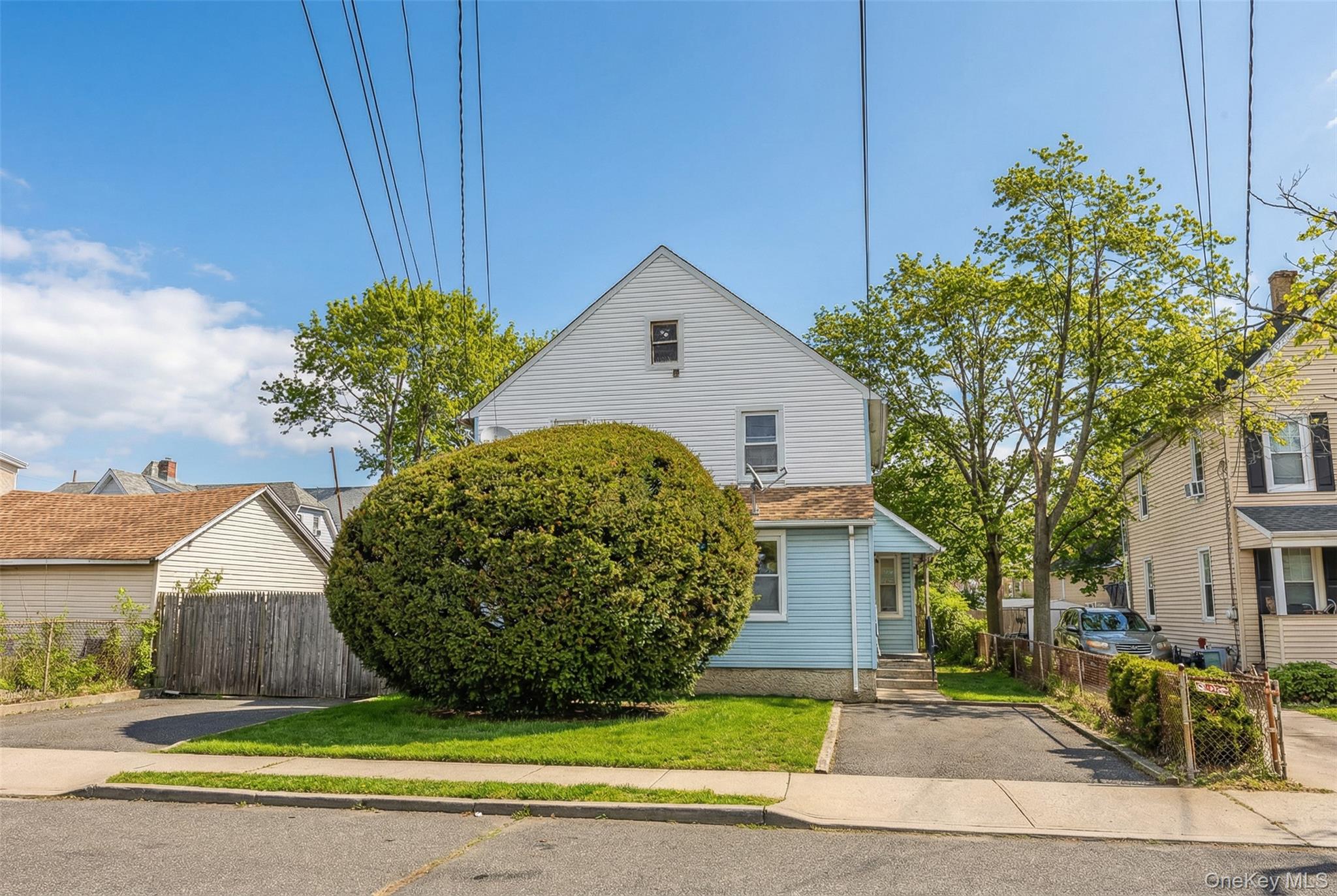 #1 photo, 34 Mervin Street, Inwood , NY 11096
