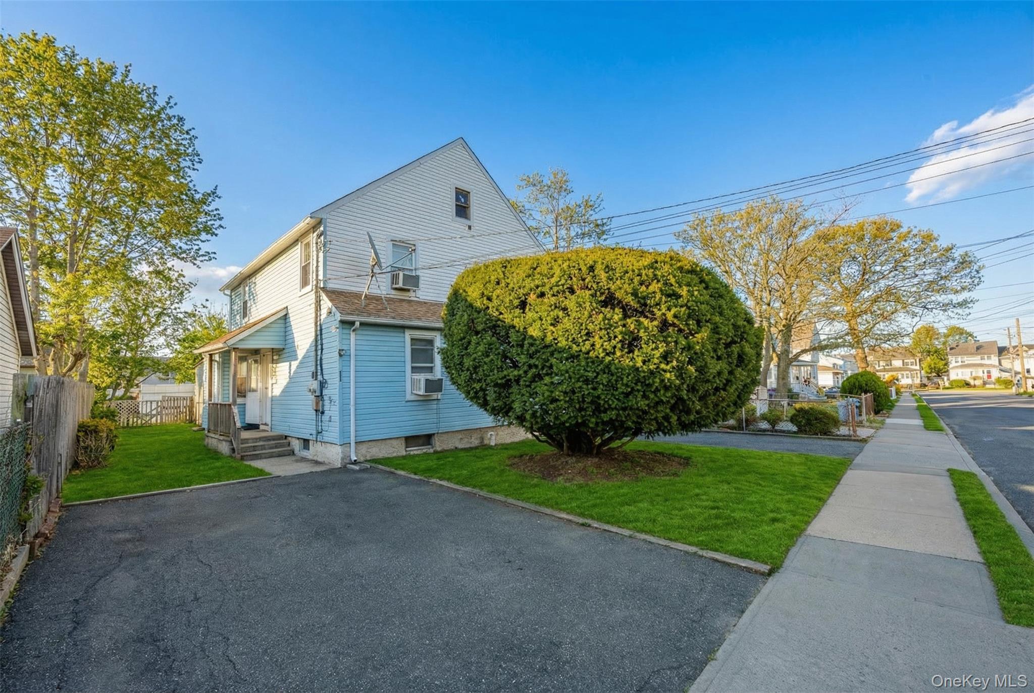 #2 photo, 34 Mervin Street, Inwood , NY 11096