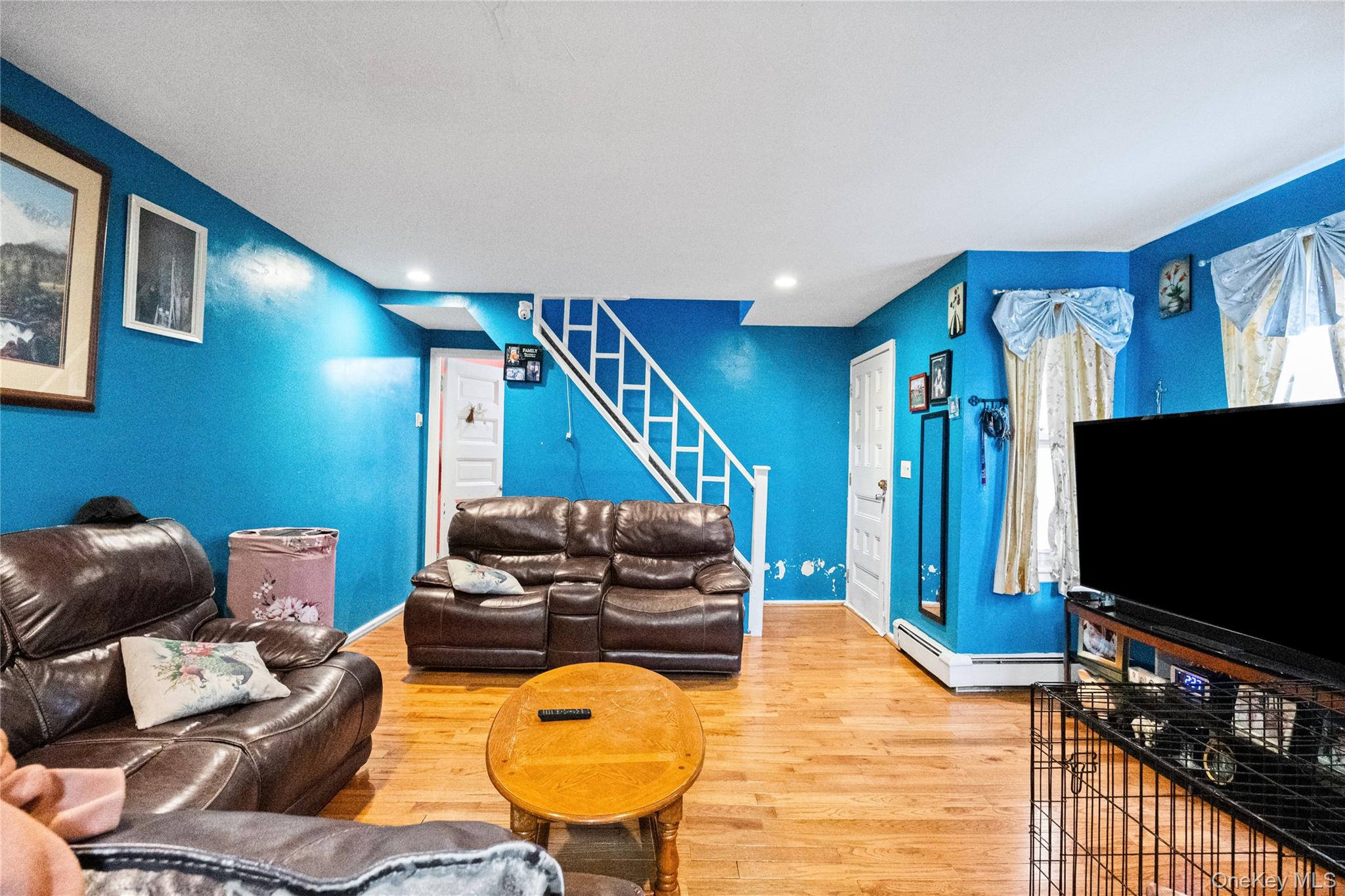 #20 photo, 34 Mervin Street, Inwood , NY 11096