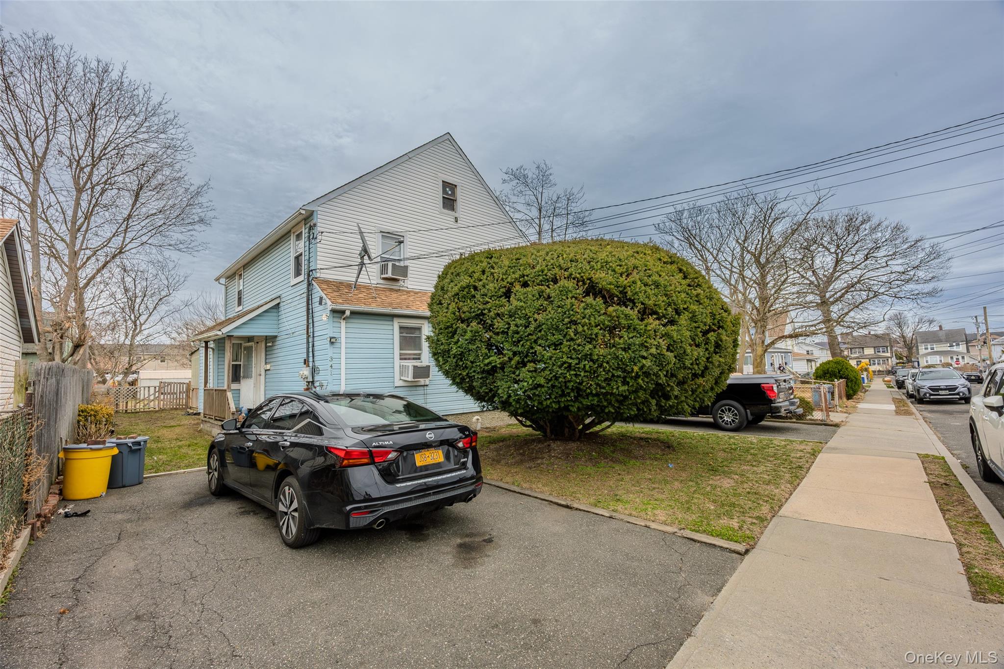 #3 photo, 34 Mervin Street, Inwood , NY 11096