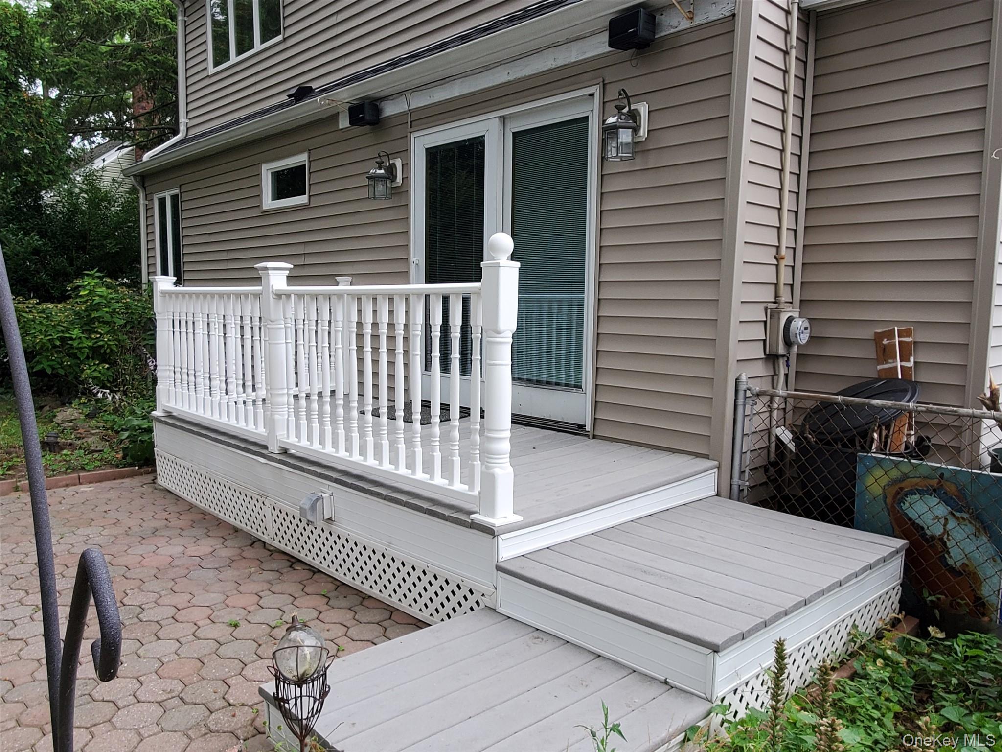 #10 photo, 30 Jervis Avenue, 東長島 Copiague , NY 11726