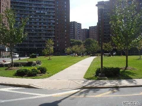 #9 photo, 61-35 98th Street, Rego Park , NY 11374