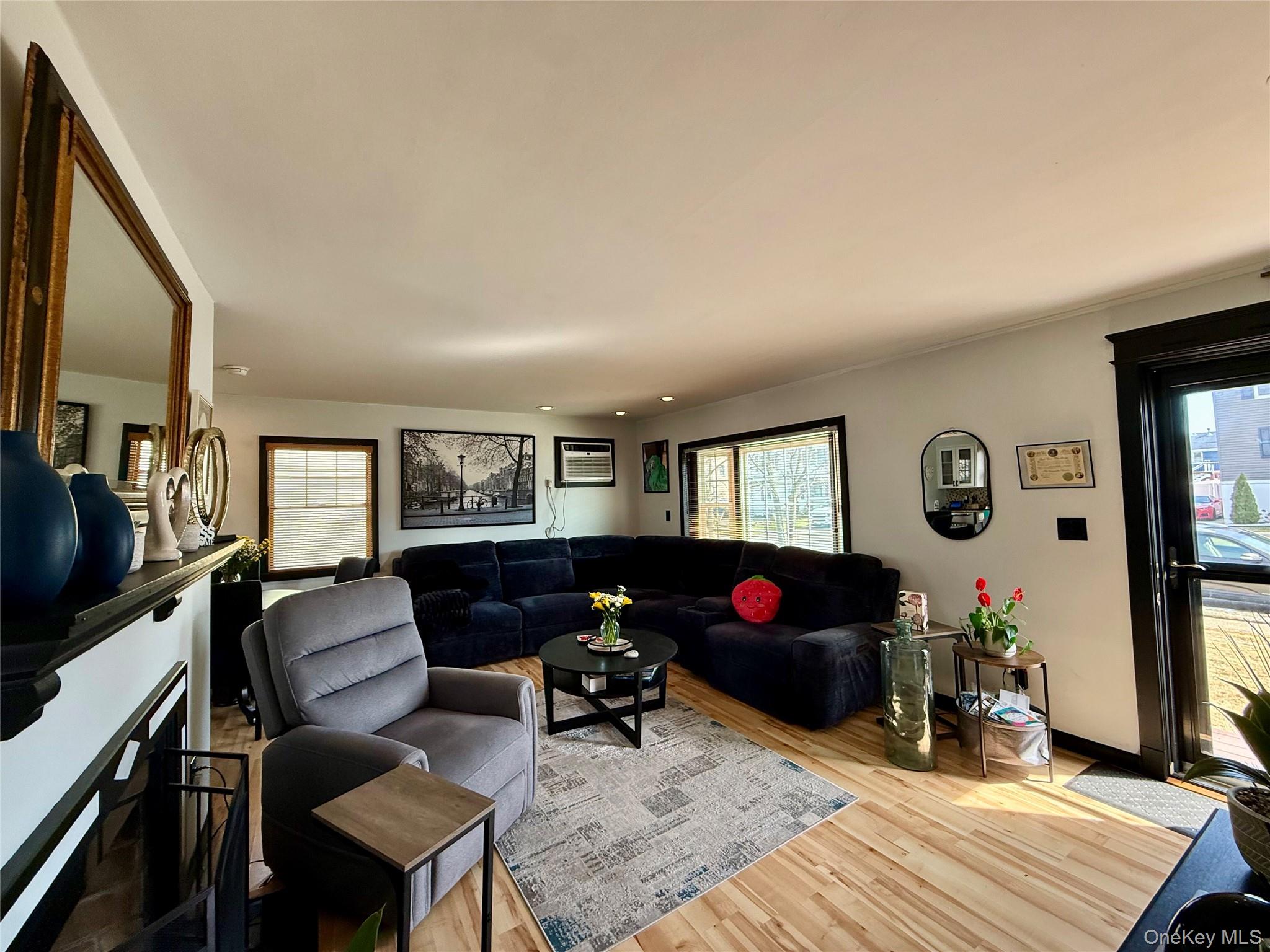 #3 photo, 68 Robert Street, Freeport , NY 11520