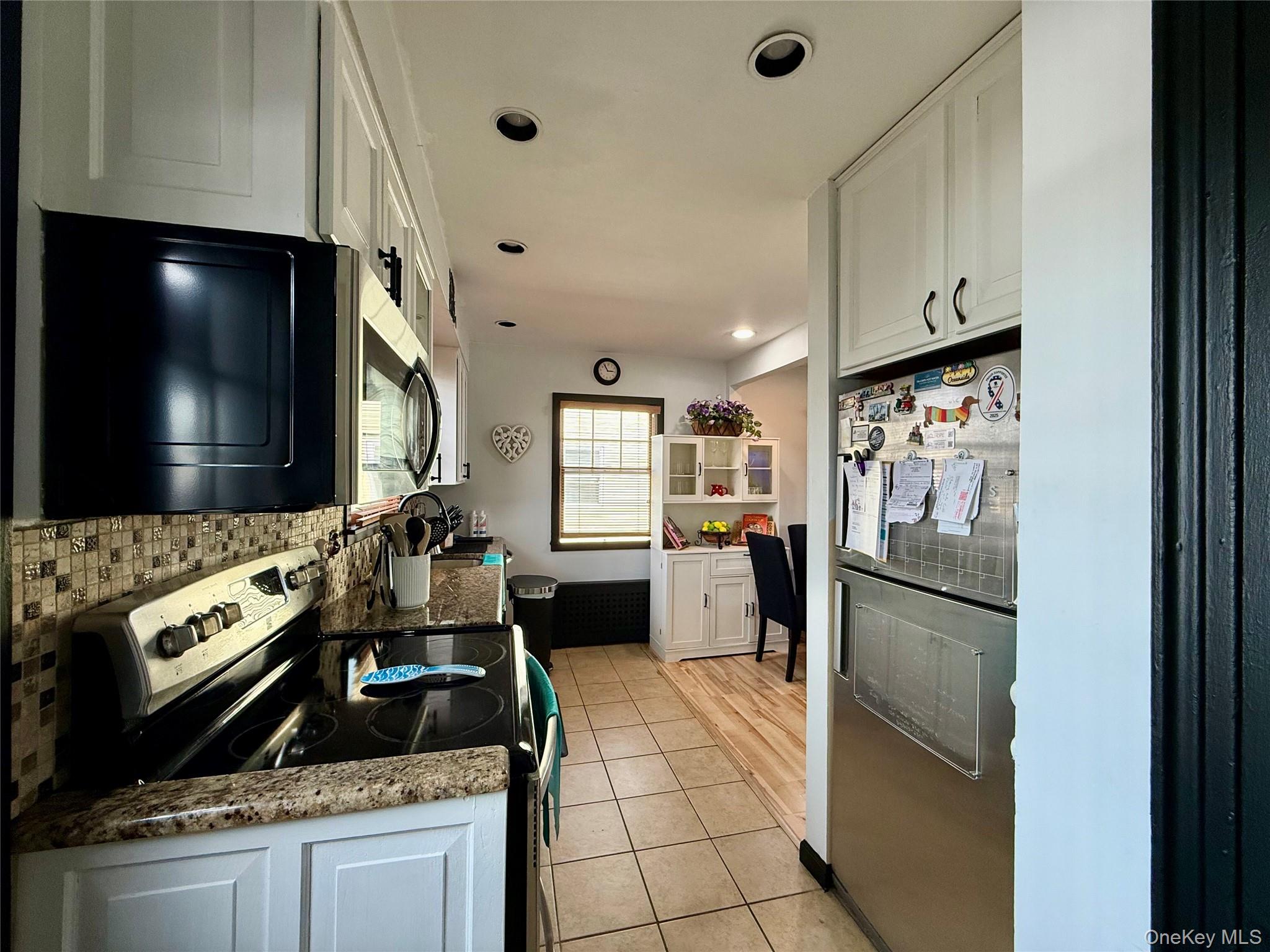 #5 photo, 68 Robert Street, Freeport , NY 11520