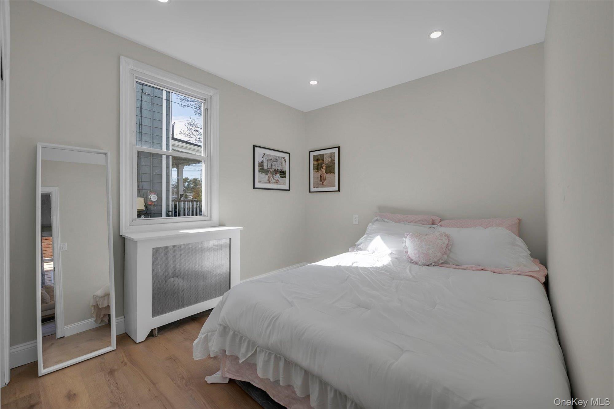 #12 photo, 31 Walters Avenue, নাসাউ কাউন্টি Syosset , NY 11791