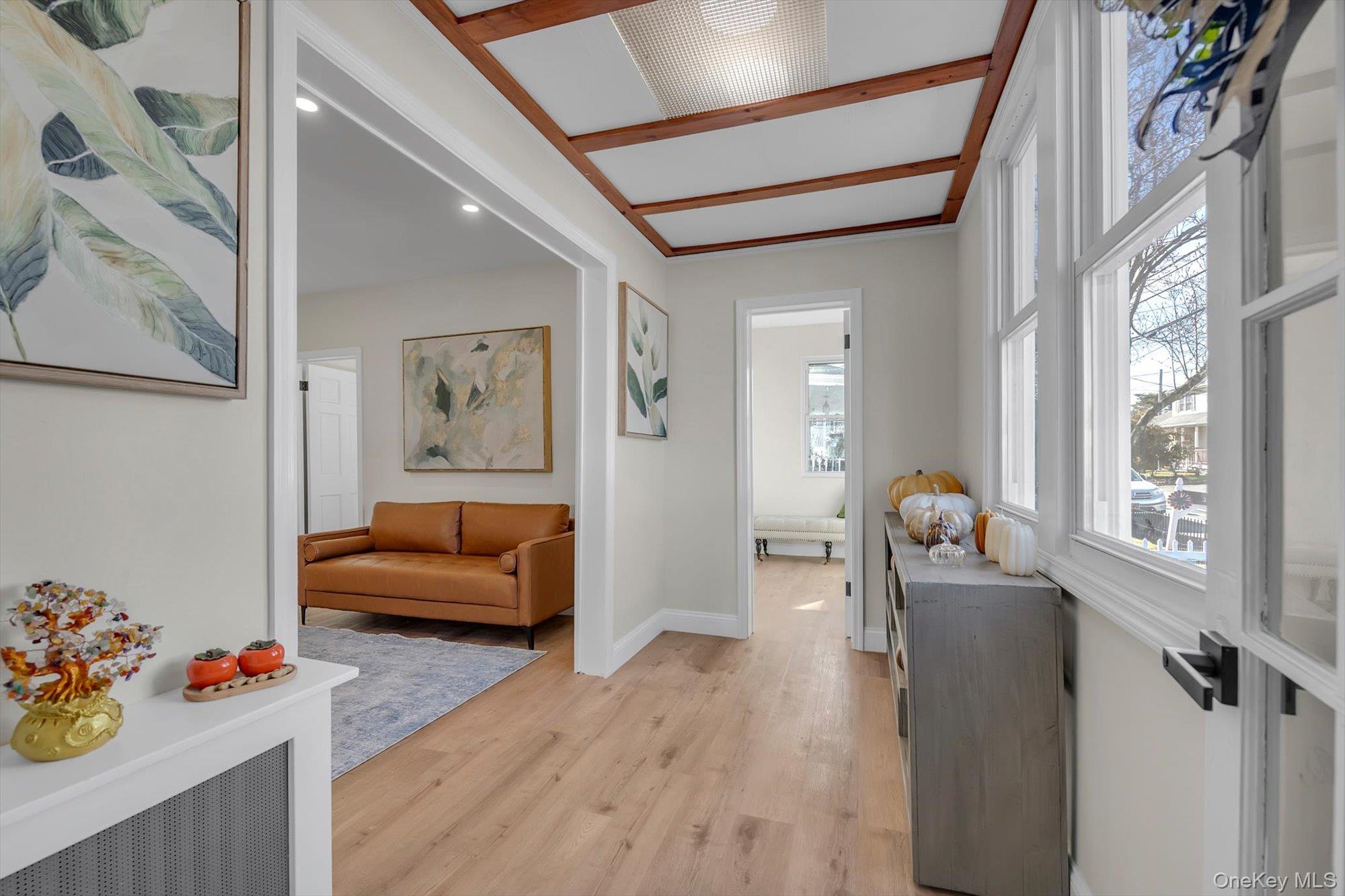 #3 photo, 31 Walters Avenue, নাসাউ কাউন্টি Syosset , NY 11791