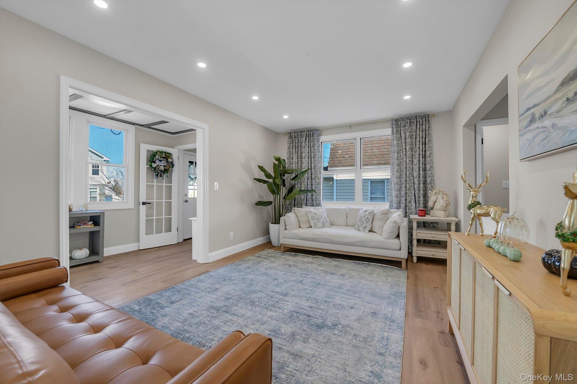 #4 photo, 31 Walters Avenue, নাসাউ কাউন্টি Syosset , NY 11791