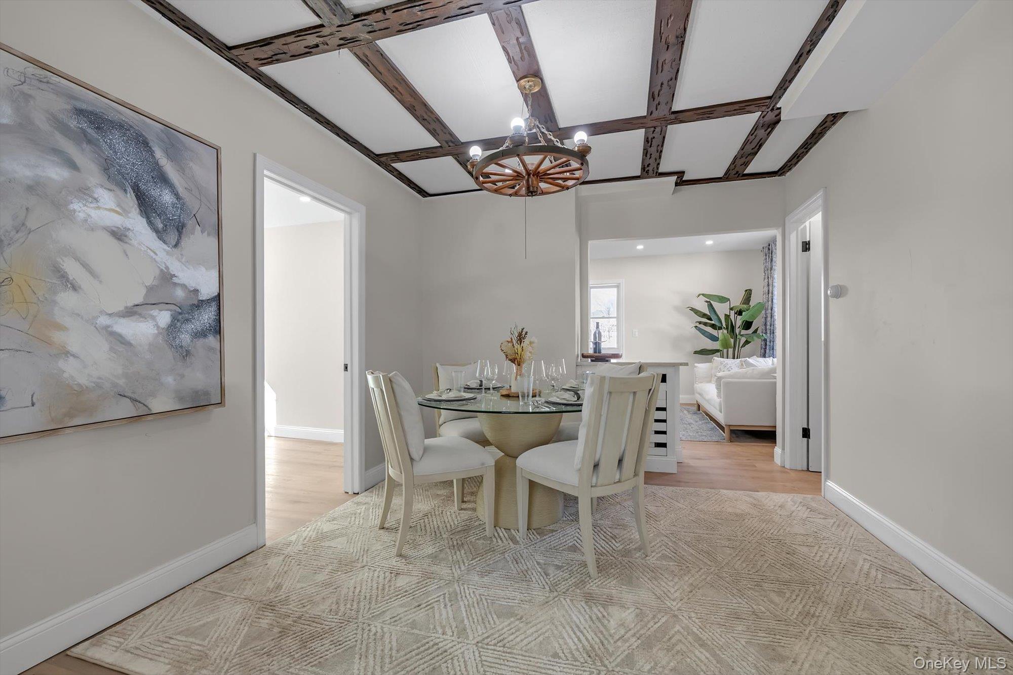 #6 photo, 31 Walters Avenue, নাসাউ কাউন্টি Syosset , NY 11791