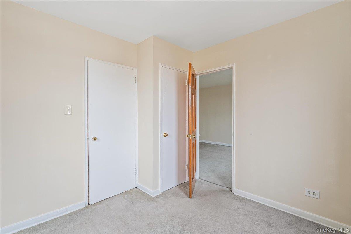 #13 photo, 8450 169th Street, 皇后區 Jamaica , NY 11432