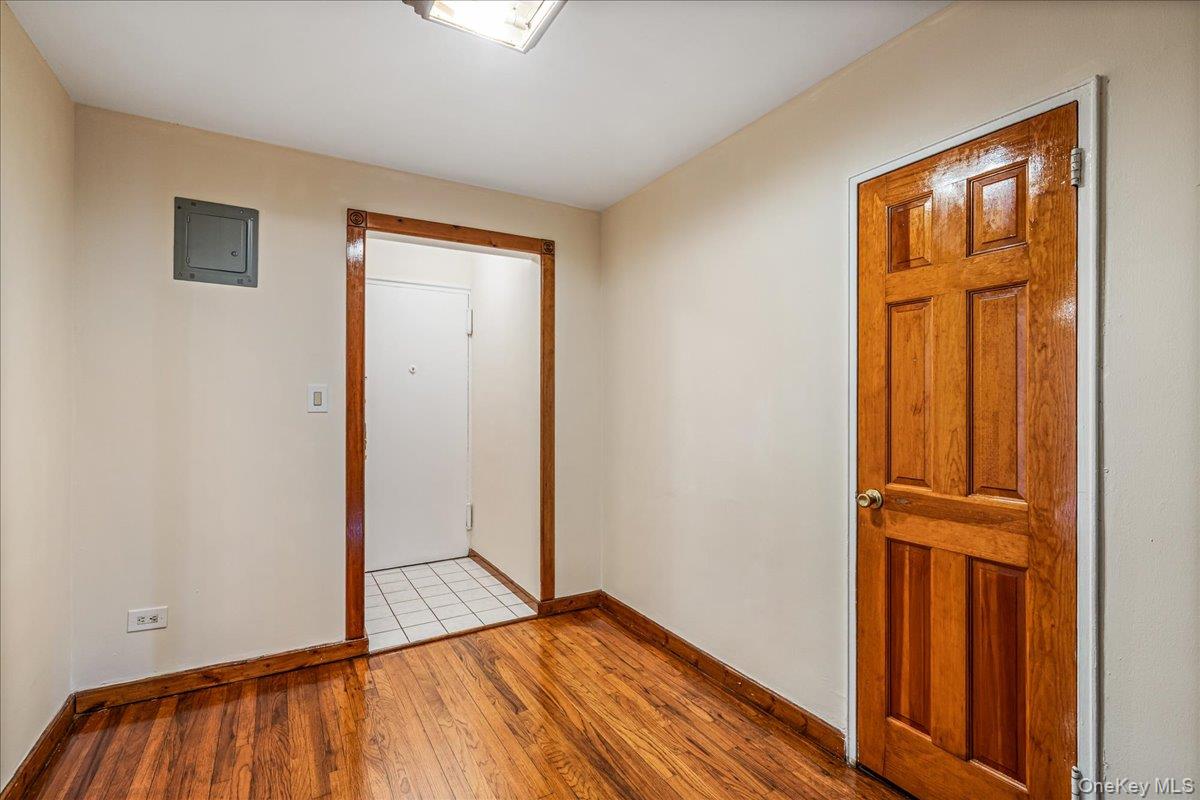 #4 photo, 8450 169th Street, 皇后區 Jamaica , NY 11432