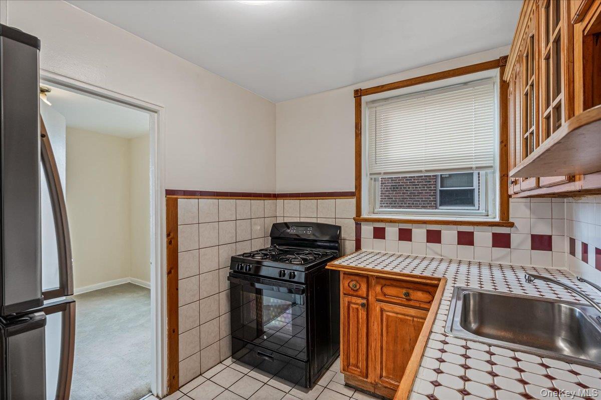 #9 photo, 8450 169th Street, 皇后區 Jamaica , NY 11432