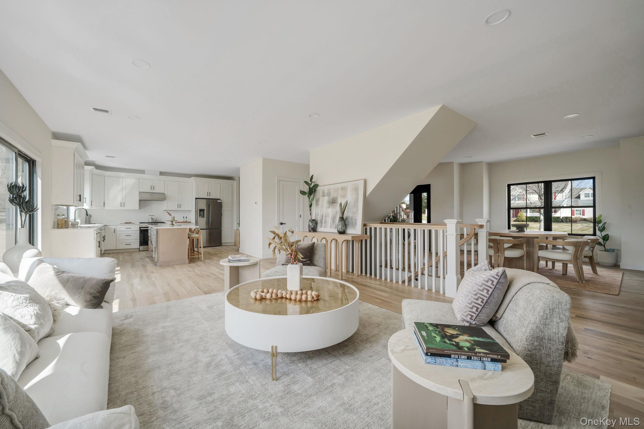 #11 photo, 85 Roanoke Court, 東長島 Riverhead , NY 11901