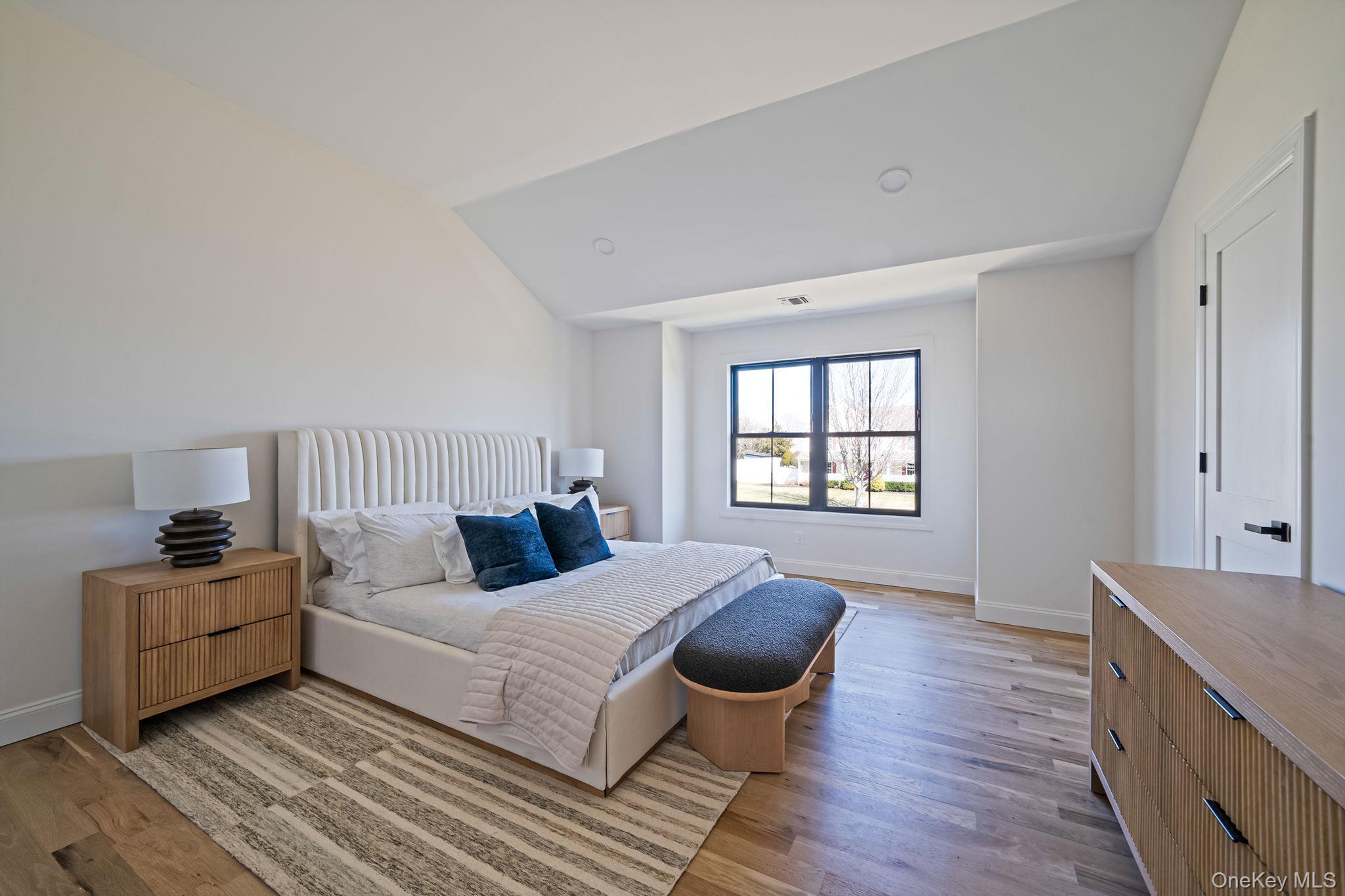 #18 photo, 85 Roanoke Court, 東長島 Riverhead , NY 11901