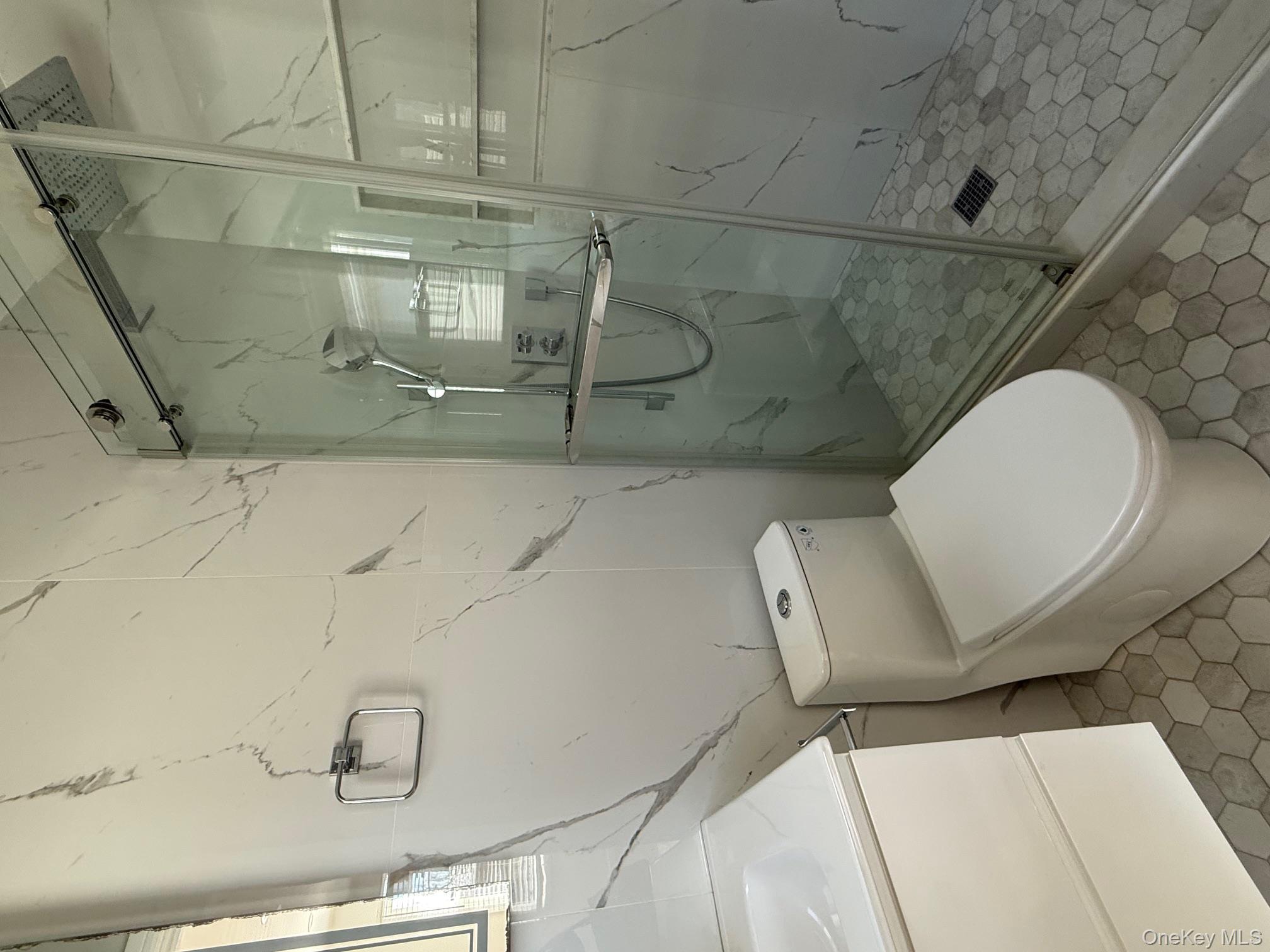 #12 photo, 215-15 17th Avenue, Куинс ‖ Bayside , NY 11360