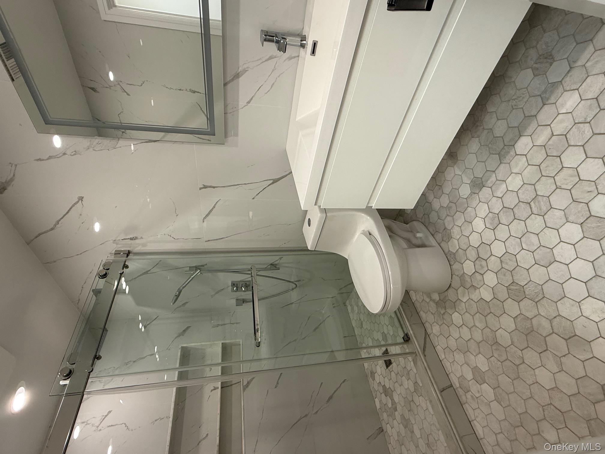 #19 photo, 215-15 17th Avenue, Куинс ‖ Bayside , NY 11360