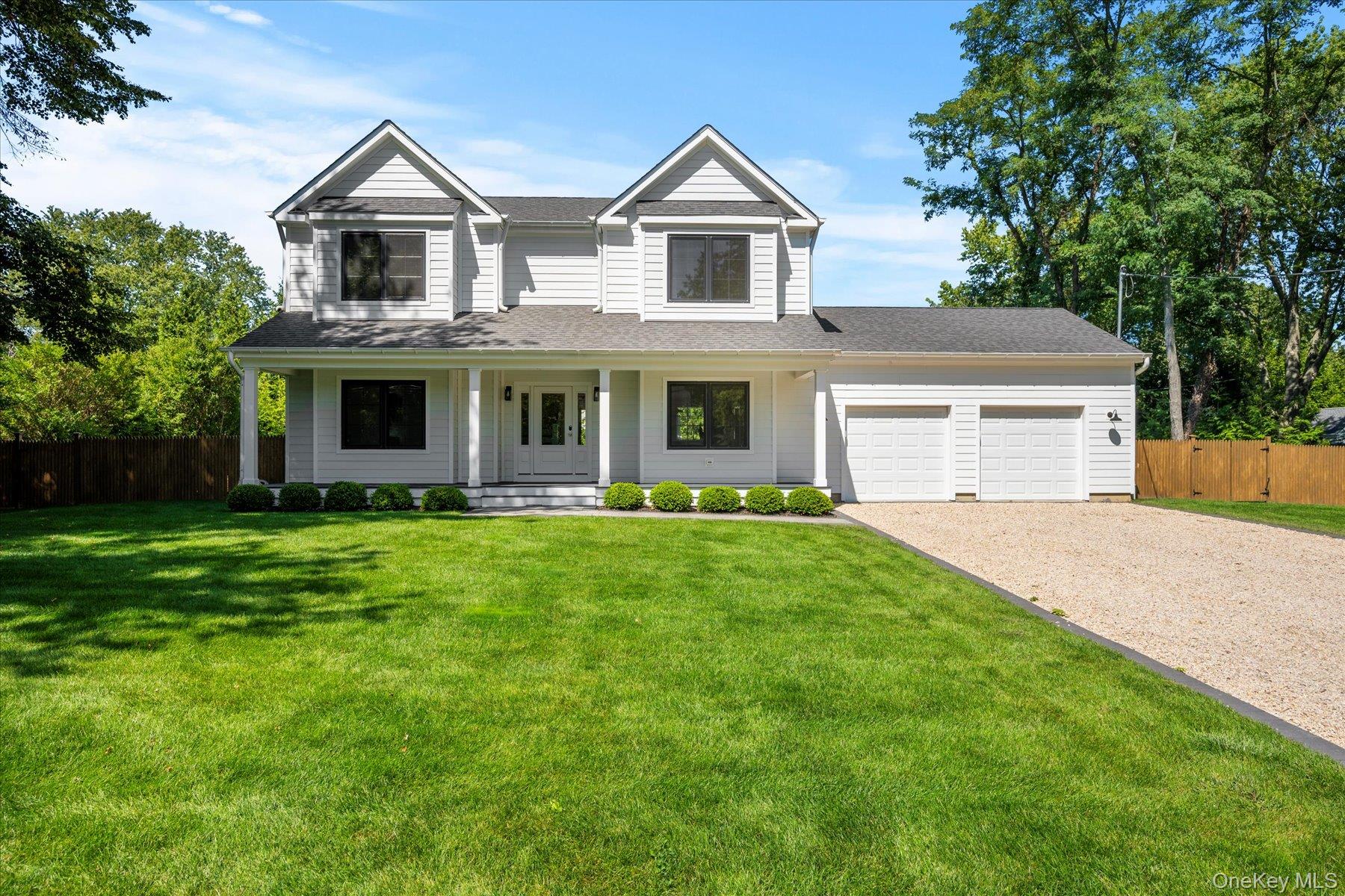 #2 photo, 660 Sutton Place, سوفولك Greenport , NY 11944