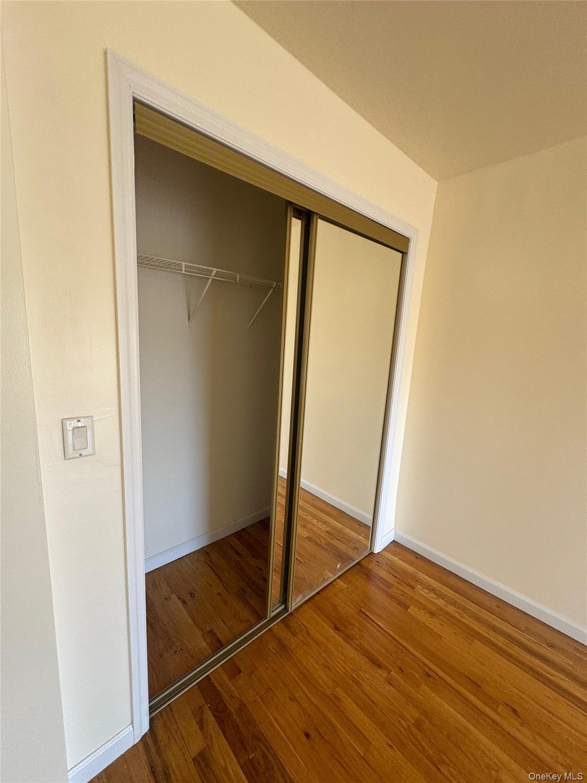 #13 photo, 25016 41st Road, Little Neck , NY 11363