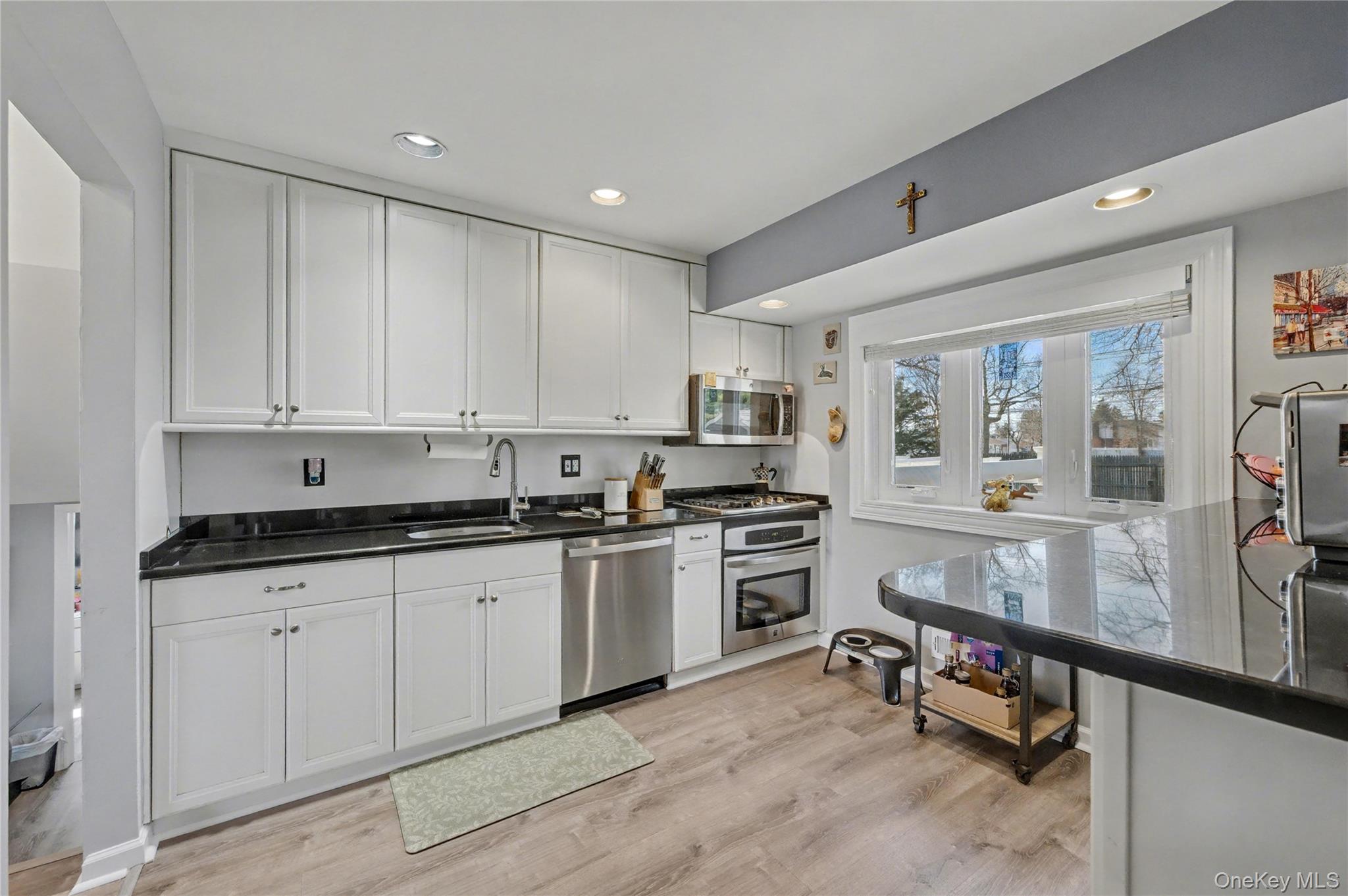 #15 photo, 57 Richfield Street, Plainview , NY 11803