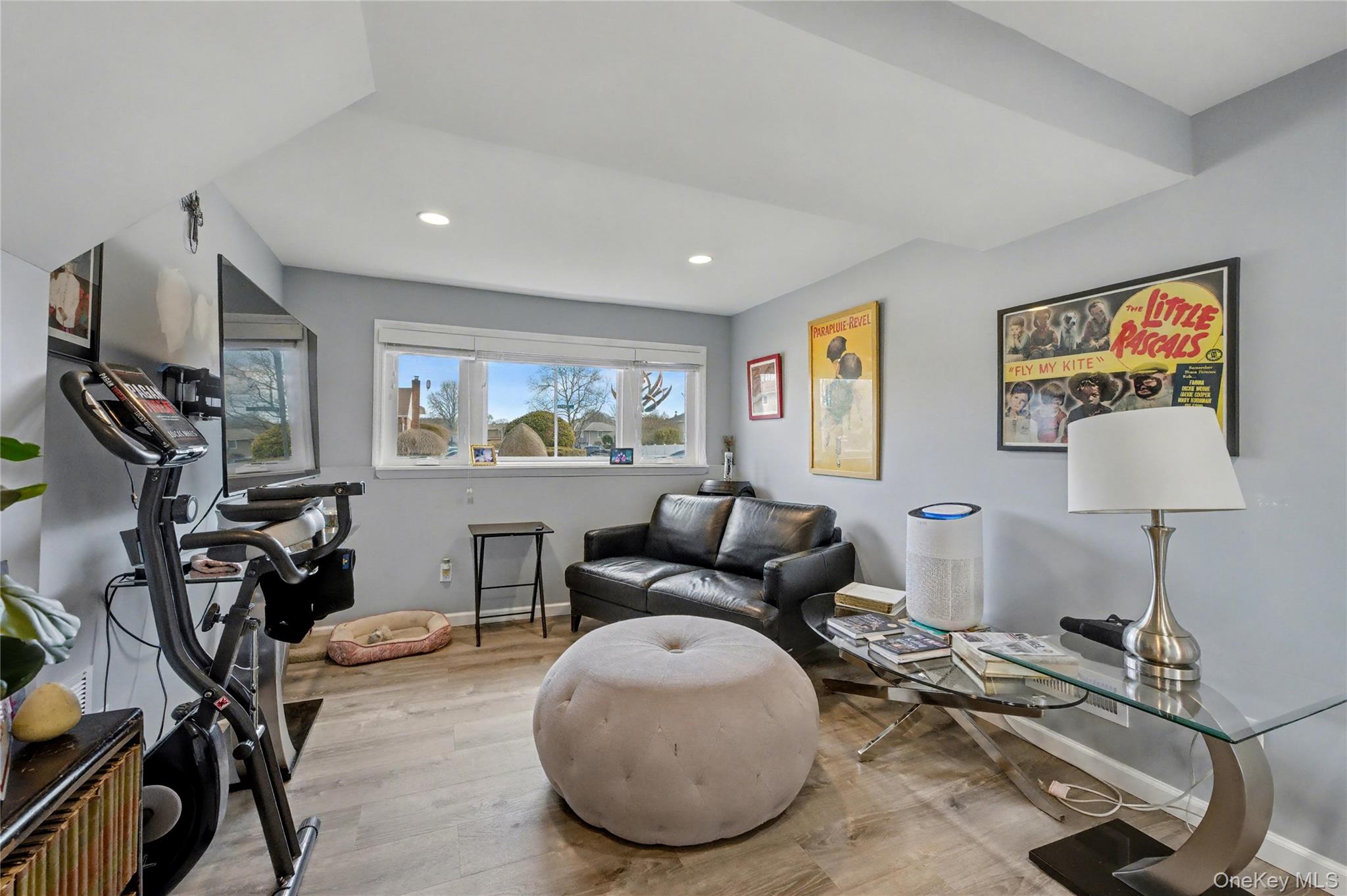 #18 photo, 57 Richfield Street, Plainview , NY 11803