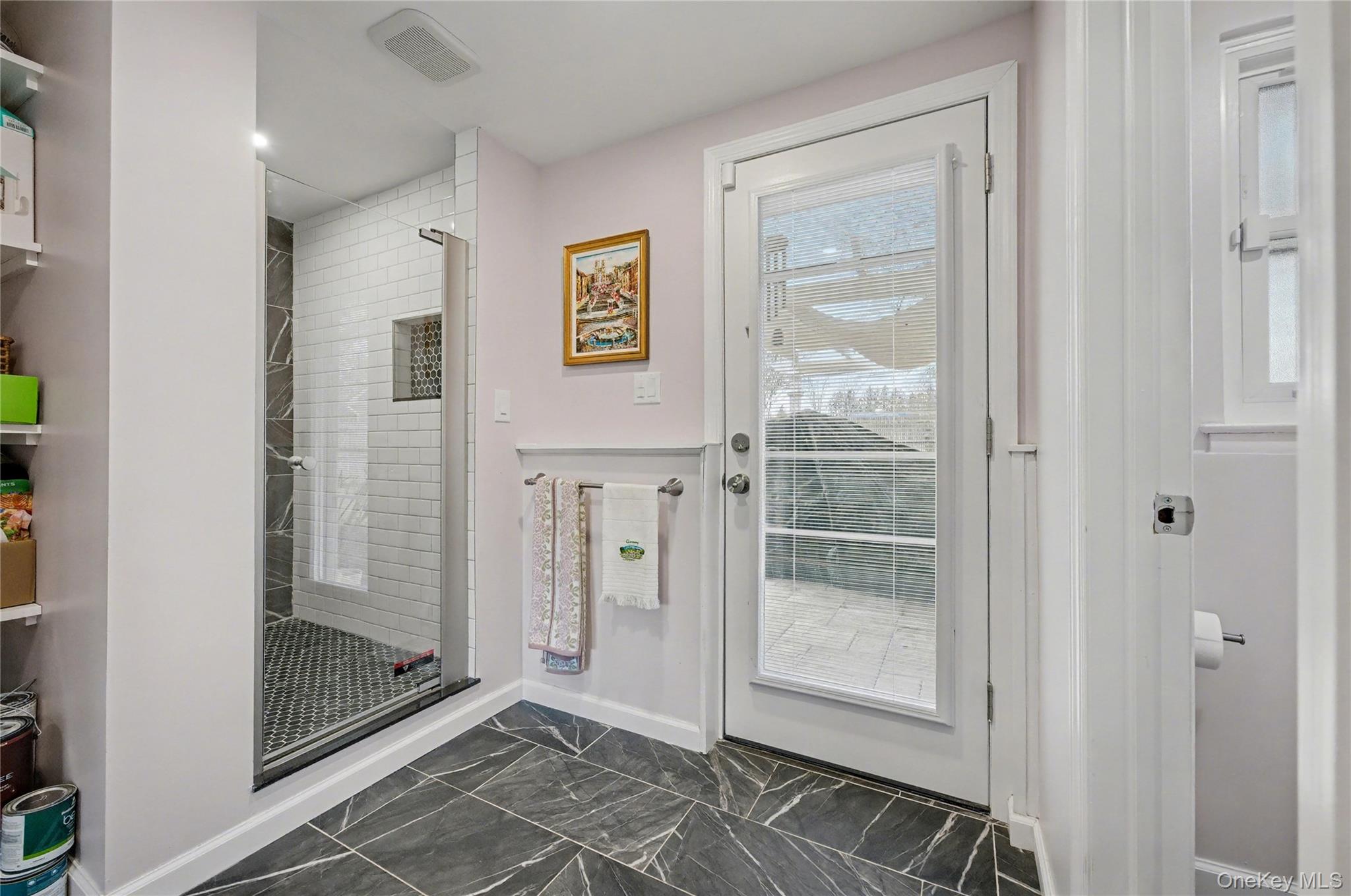 #19 photo, 57 Richfield Street, Plainview , NY 11803